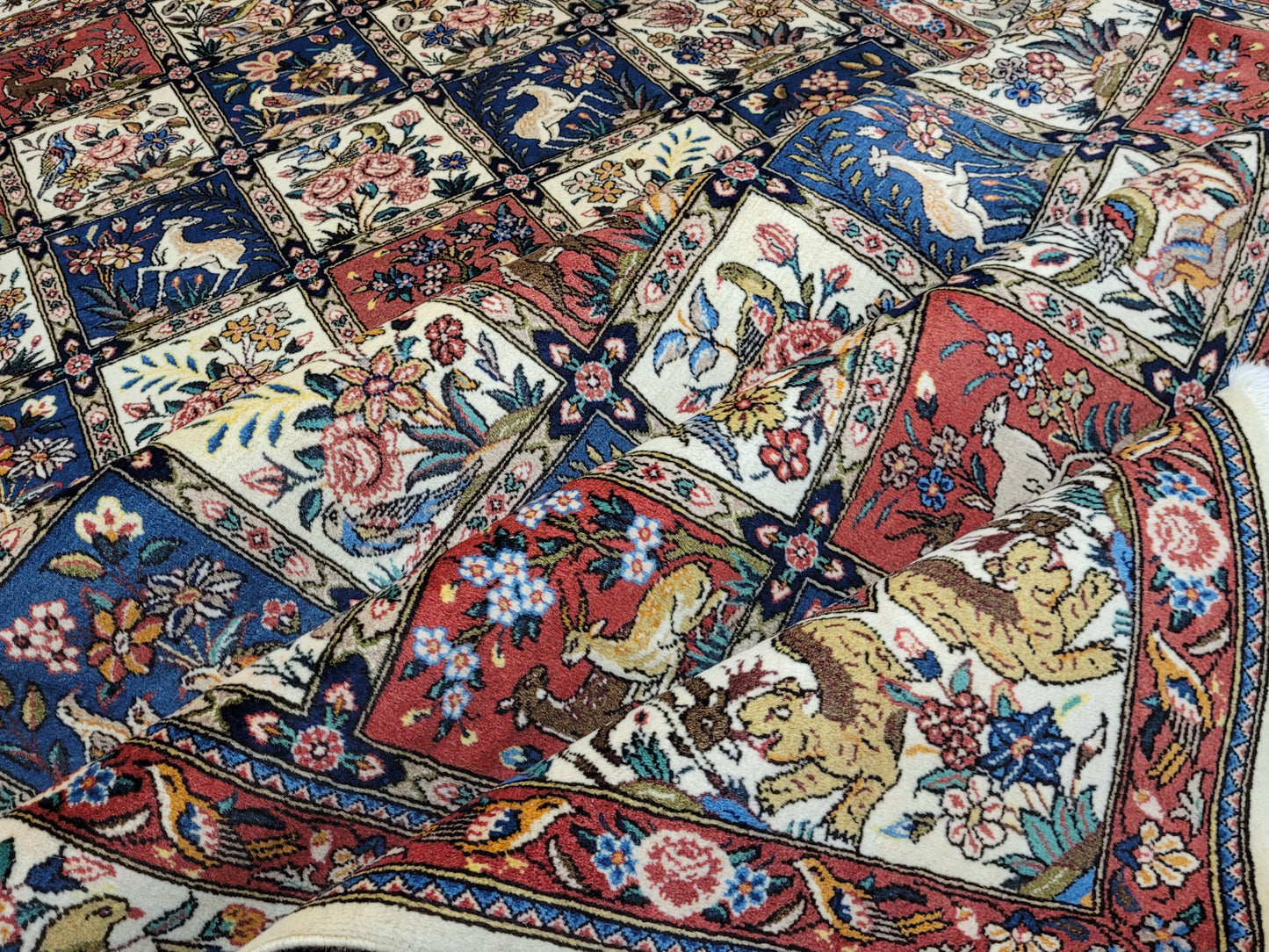 Sarough Teppich 310x200 cm reine Wolle feine Felderknüpfung