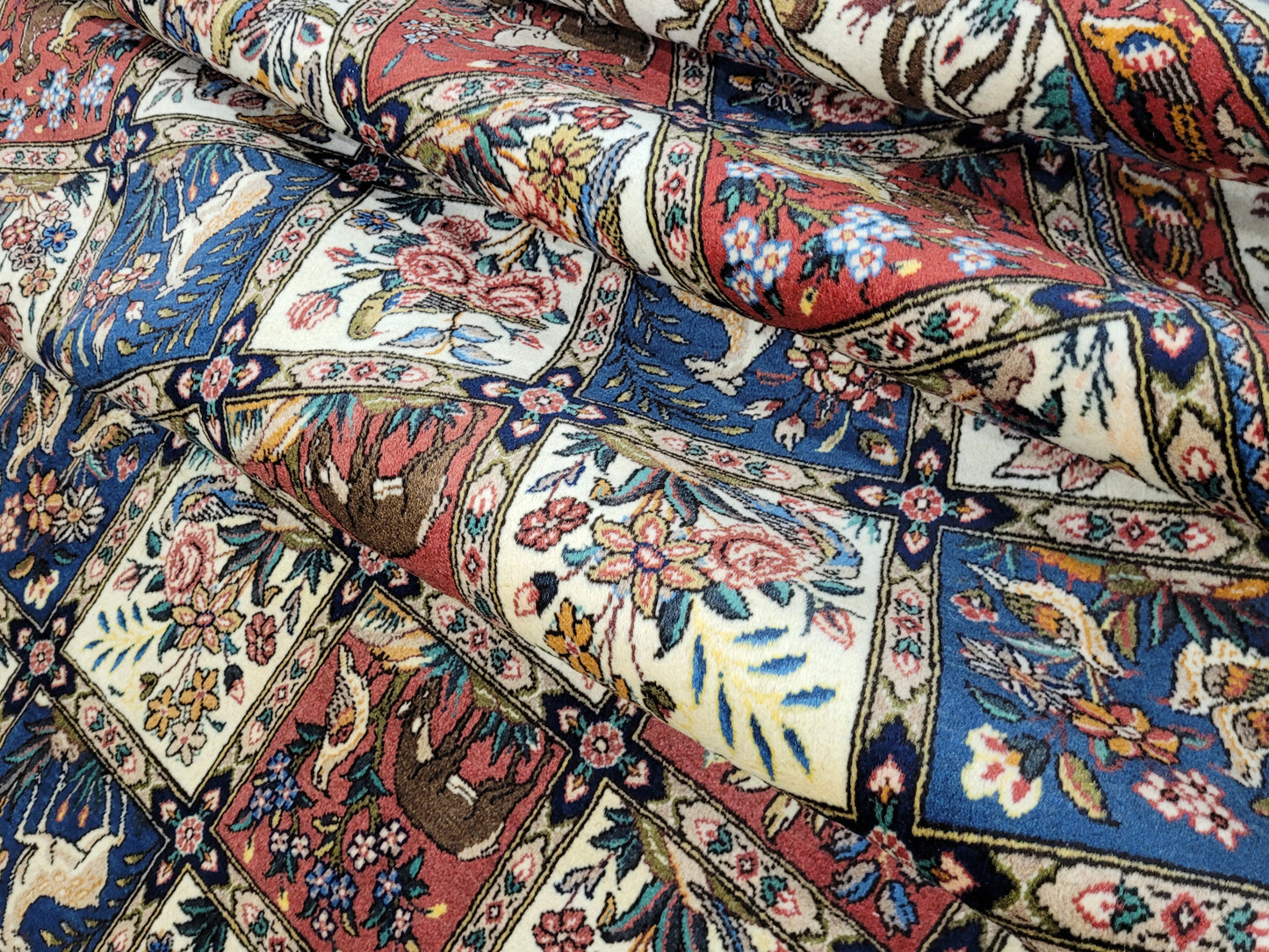 Sarough Teppich 310x200 cm reine Wolle feine Felderknüpfung