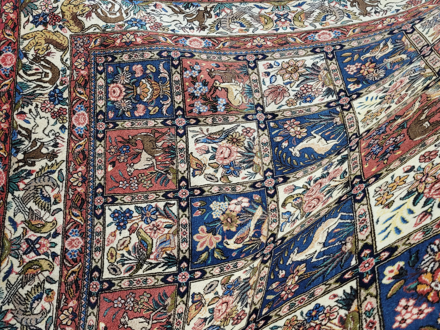 Sarough Teppich 310x200 cm reine Wolle feine Felderknüpfung