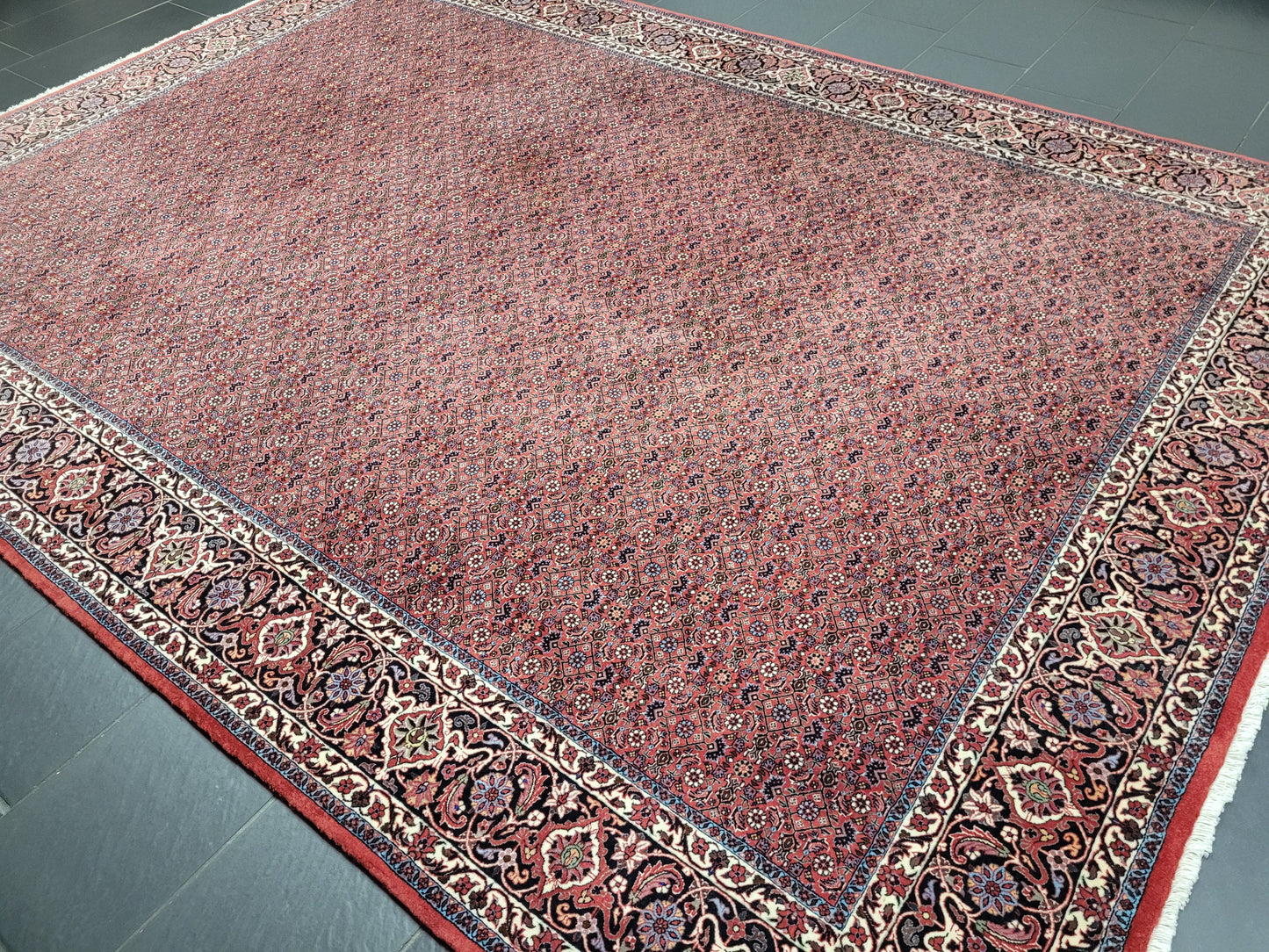 Bidjar Tekab Teppich 350x250 cm feine Korkwolle klassische Knüpfkunst