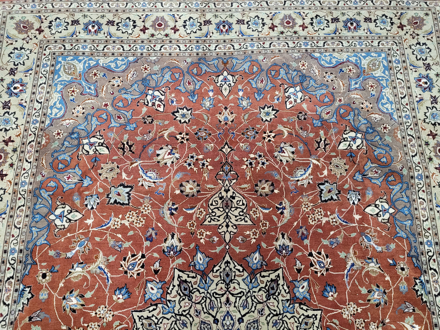 Täbriz Teppich 298x203 cm feine Korkwolle mit Seidenanteil klassische Knüpfkunst