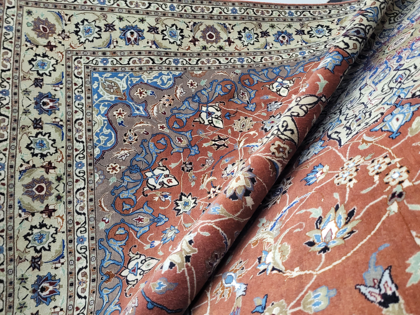 Täbriz Teppich 298x203 cm feine Korkwolle mit Seidenanteil klassische Knüpfkunst