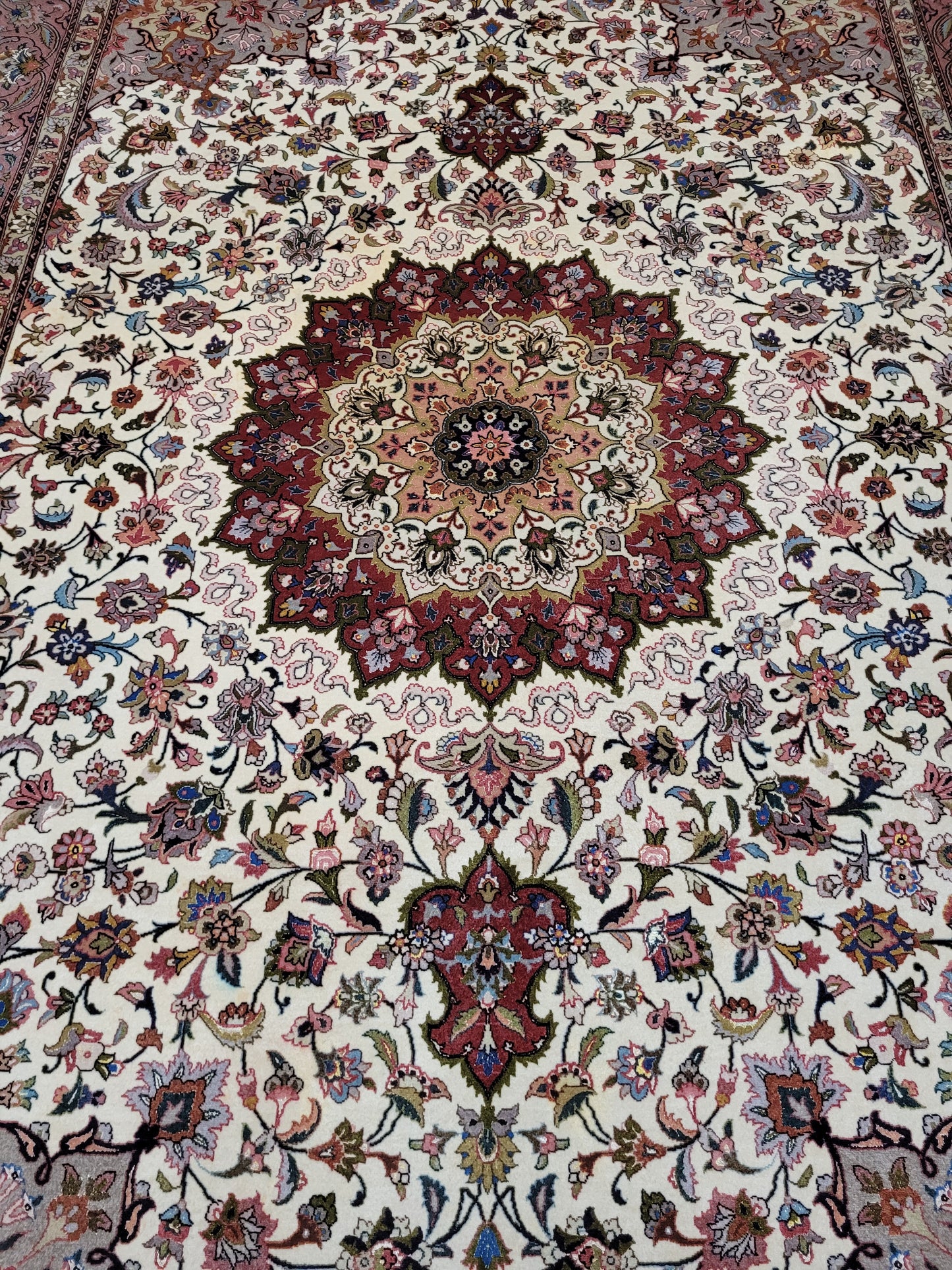Orientteppich Handgeknüpft Täbriz Korkwolle mit Seidenanteil 310x205 cm