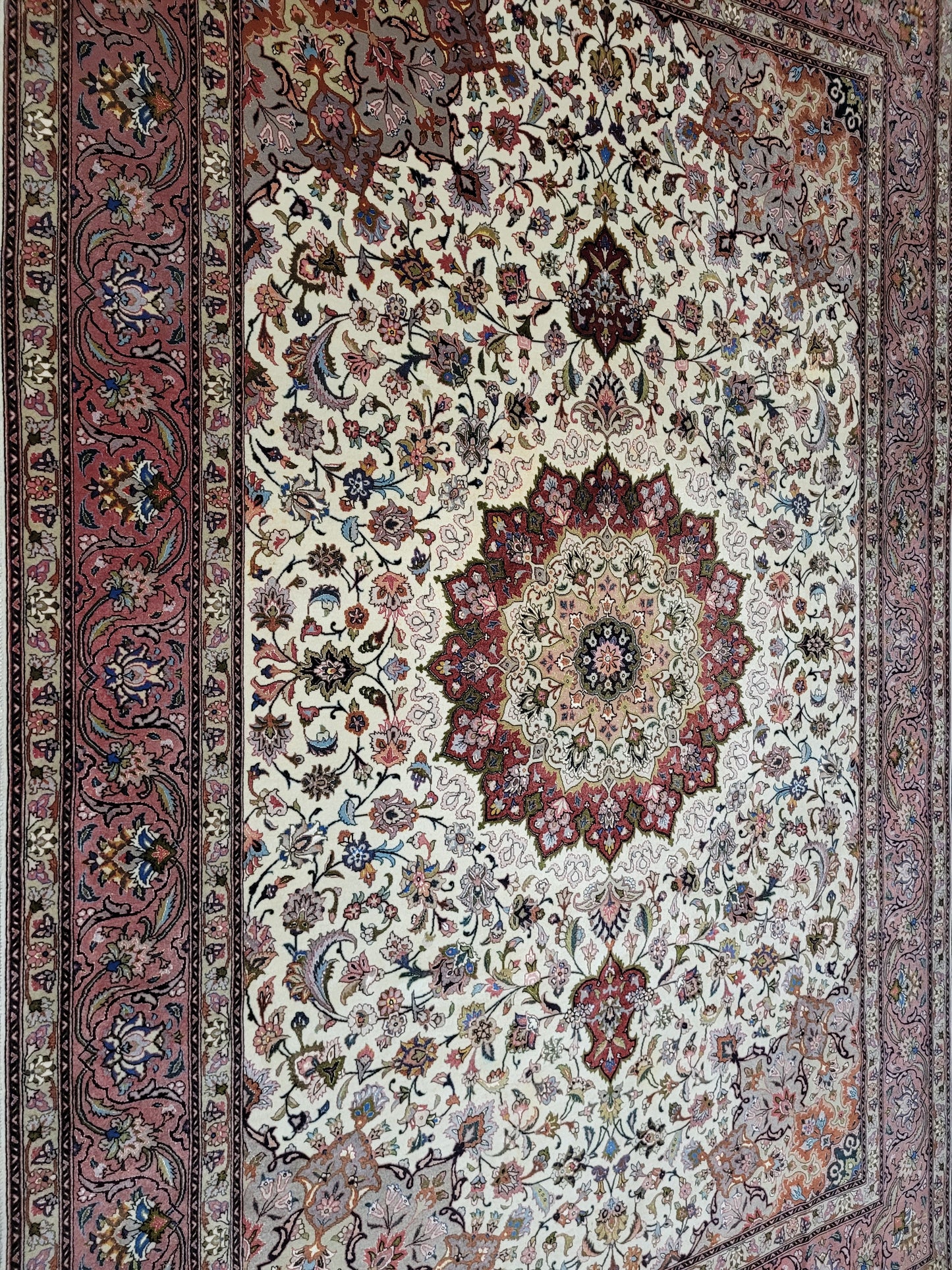 Orientteppich Handgeknüpft Täbriz Korkwolle mit Seidenanteil 310x205 cm