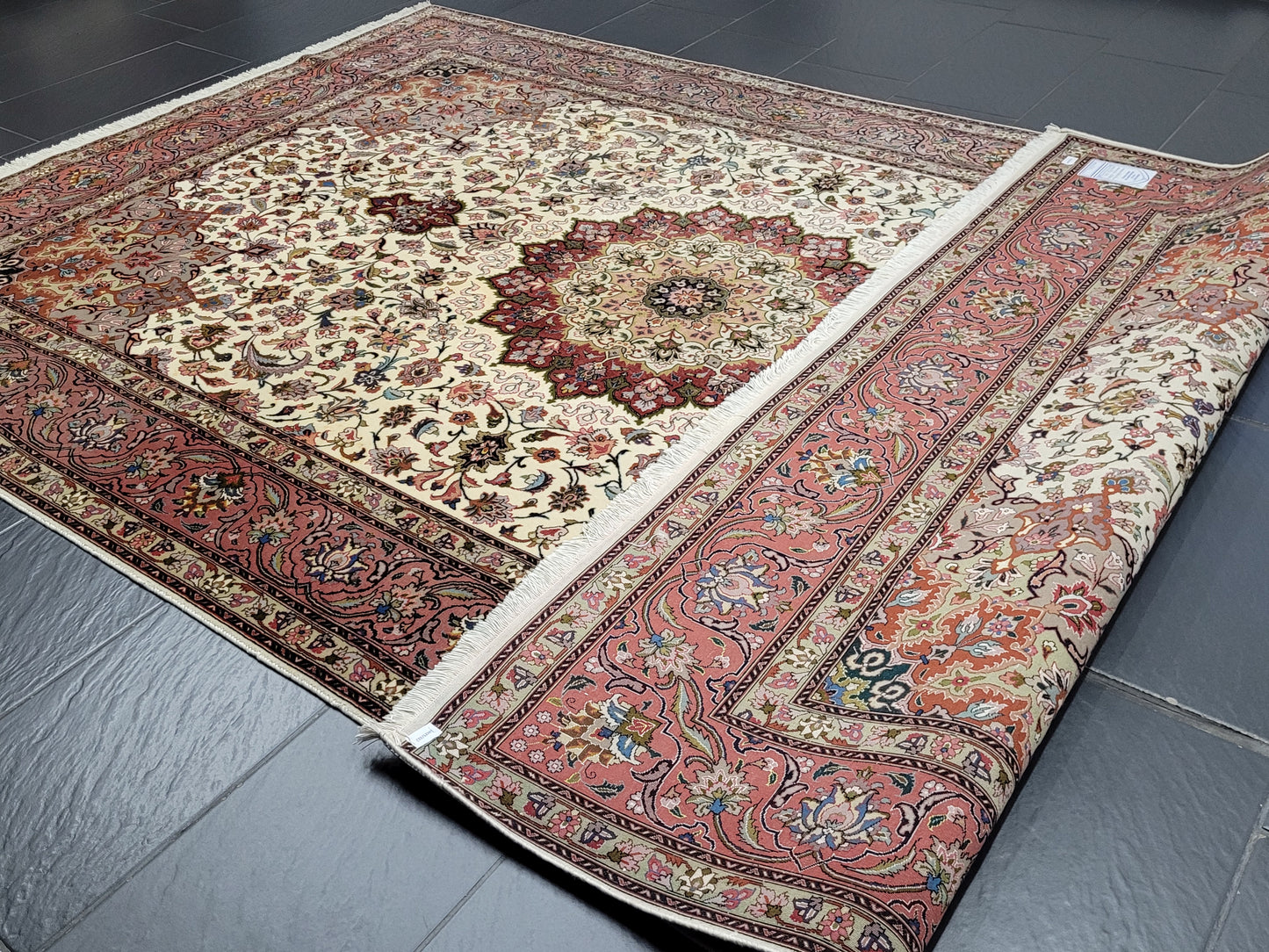 Orientteppich Handgeknüpft Täbriz Korkwolle mit Seidenanteil 310x205 cm