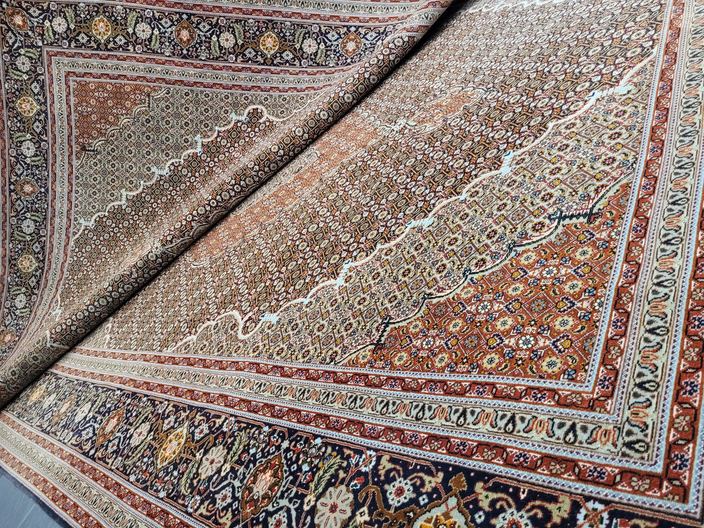 Orientteppich Handgeknüpft Täbriz Teppich Korkwolle Seide 295x203 cm