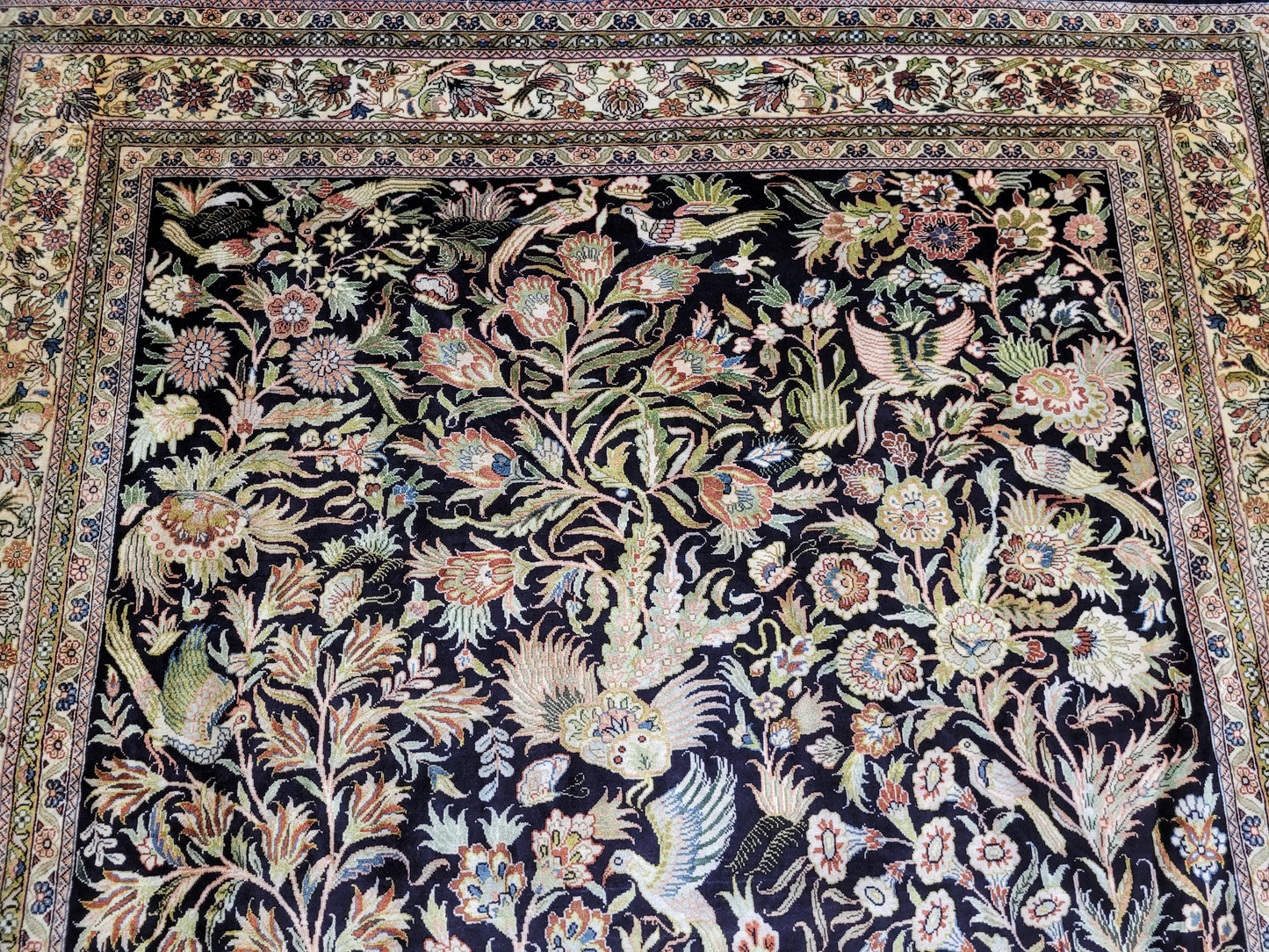 Hereke Seidenteppich Handgeknüpft Paradiesgarten Motiv 245x155cm