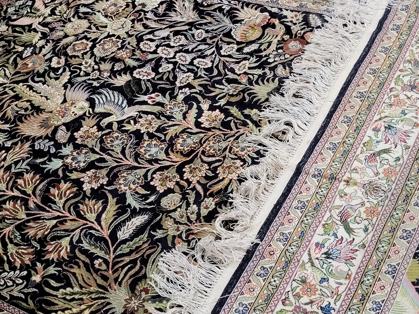 Hereke Seidenteppich Handgeknüpft Paradiesgarten Motiv 245x155cm