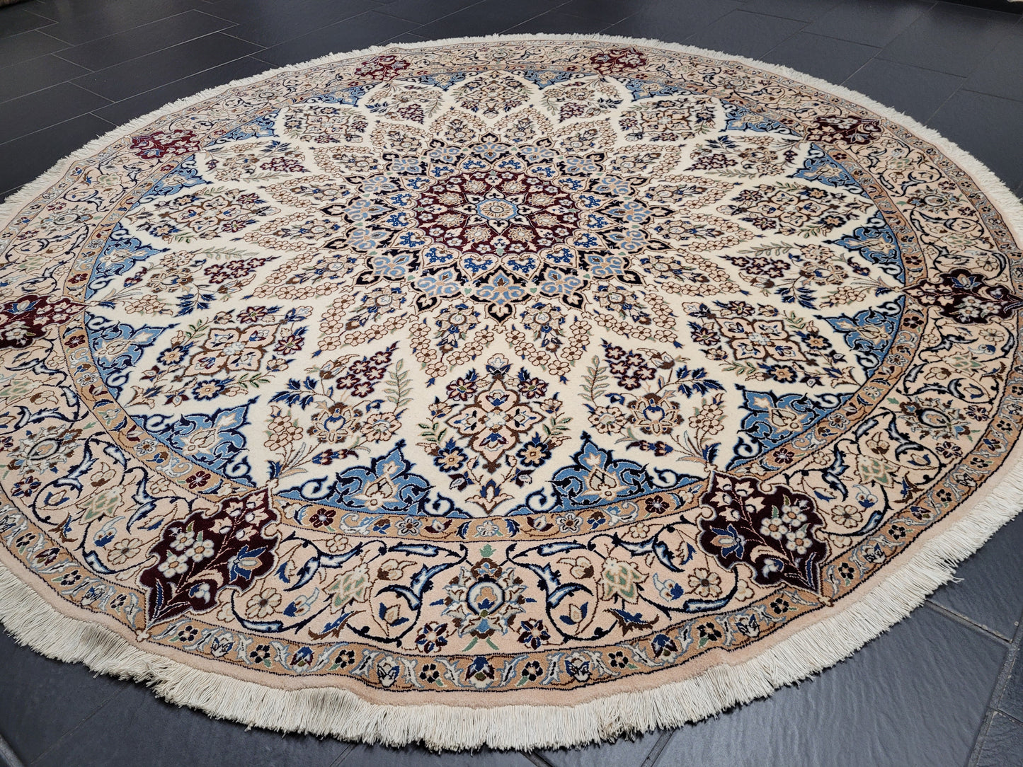 Nain Teppich Rund Seide und Wolle fein geknüpft 245 cm Unikat