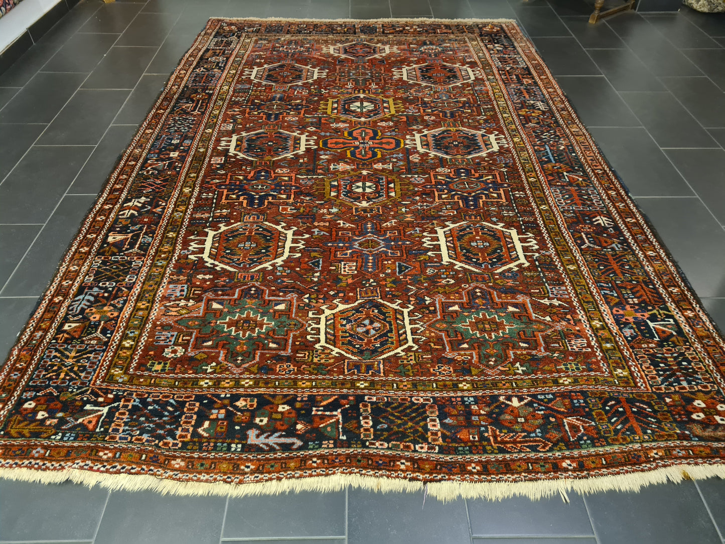 Perserteppich Orientteppich Handgeknüpfter Teppich Heris 335x230cm