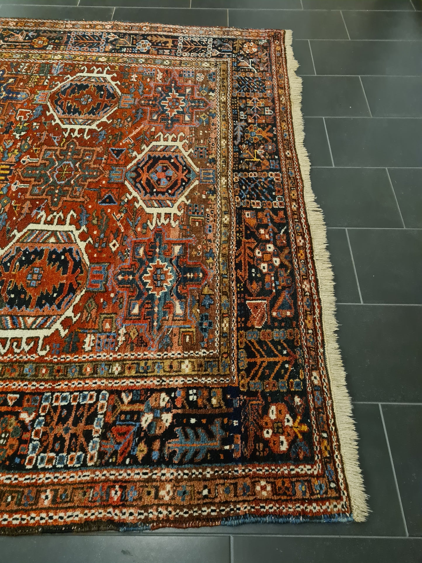 Perserteppich Orientteppich Handgeknüpfter Teppich Heris 335x230cm