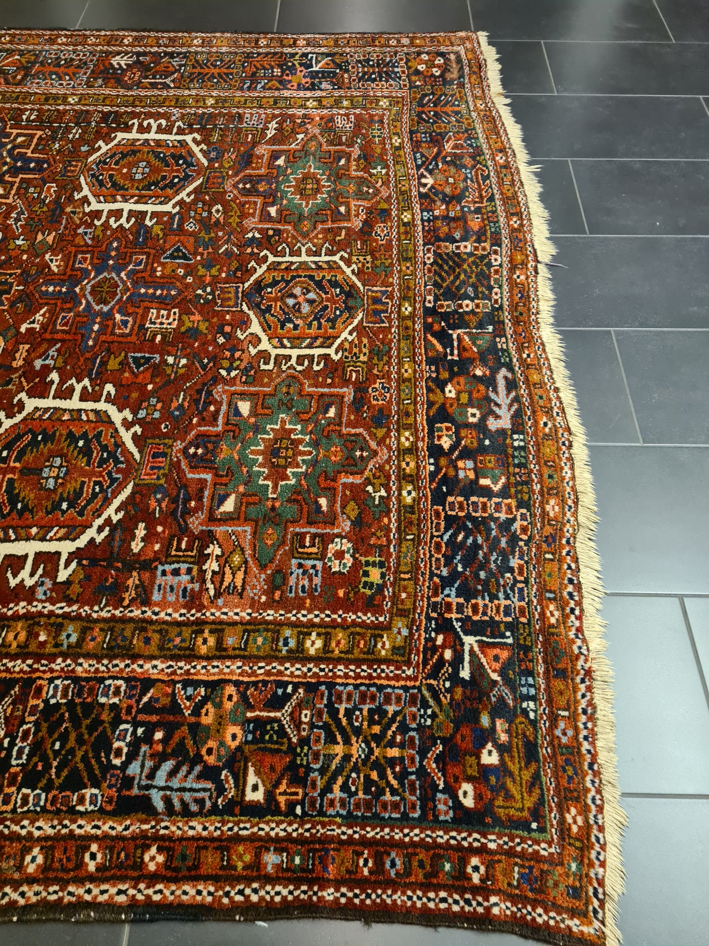 Perserteppich Orientteppich Handgeknüpfter Teppich Heris 335x230cm