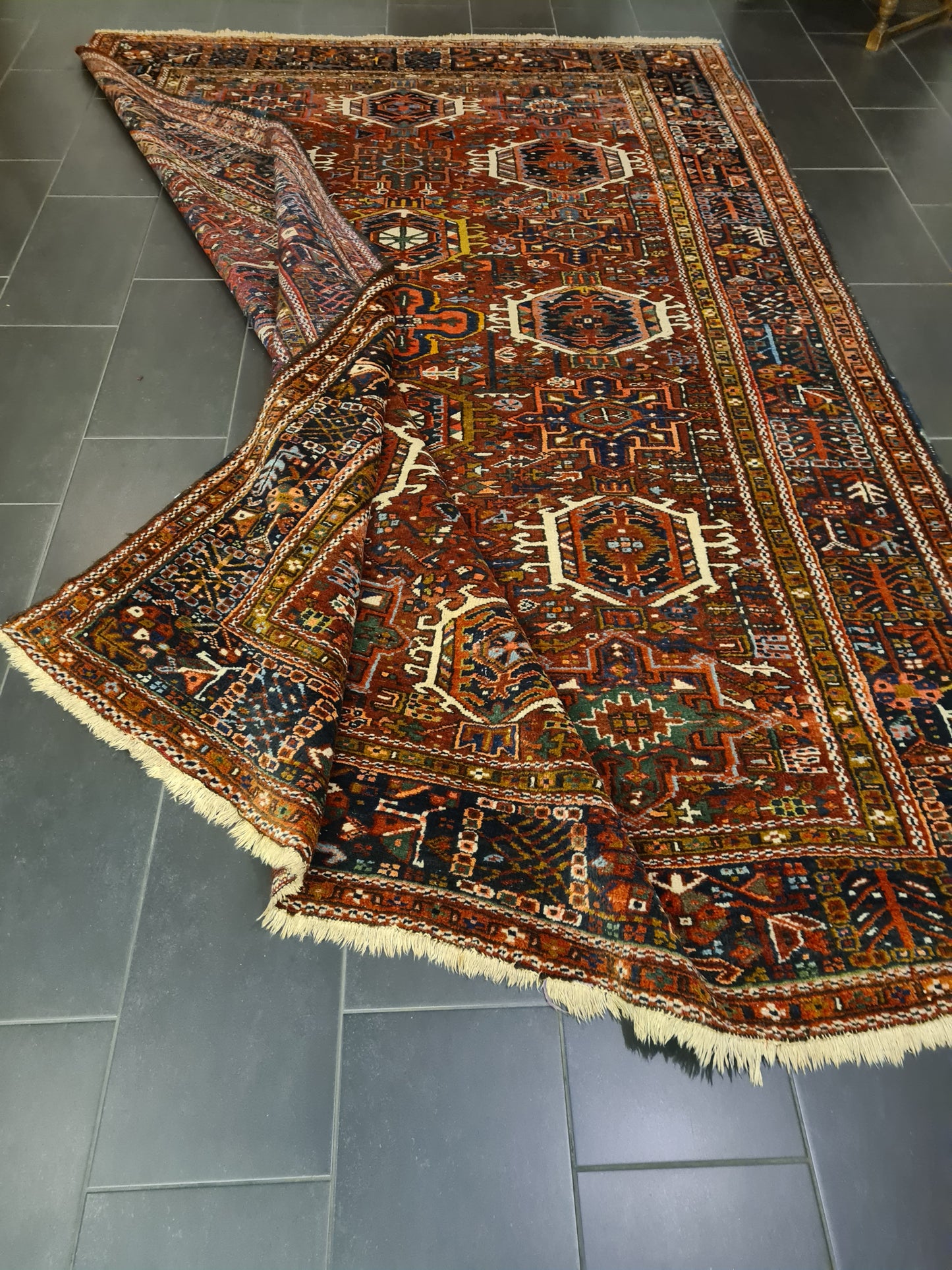 Perserteppich Orientteppich Handgeknüpfter Teppich Heris 335x230cm