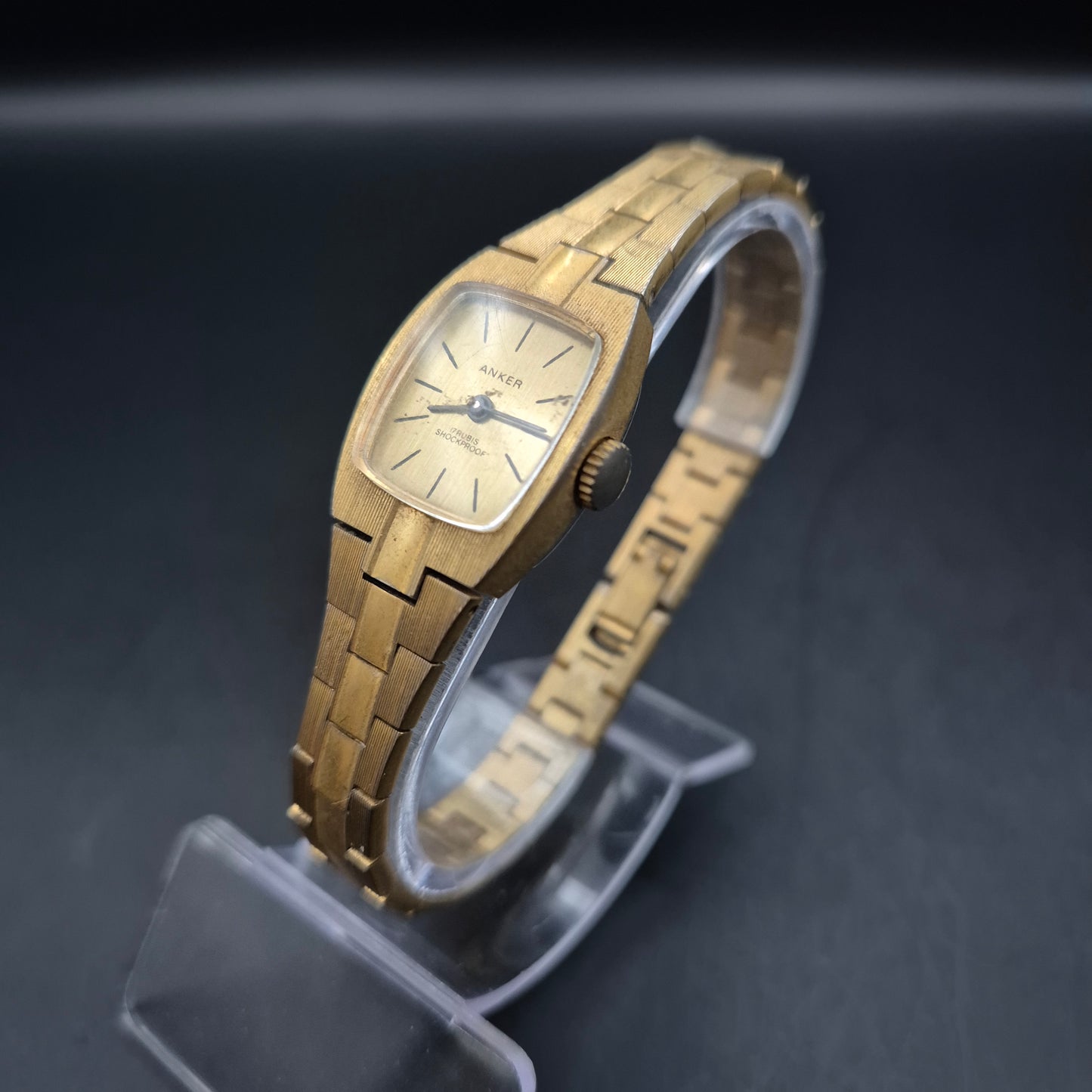 Vintage Anker Damen Uhr – Zeitlose Eleganz in Goldoptik