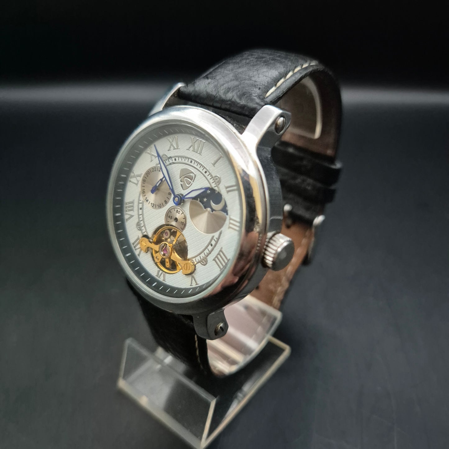 Automatik Herren Uhr mit skelettiertem Zifferblatt – Defekt/Teileträger