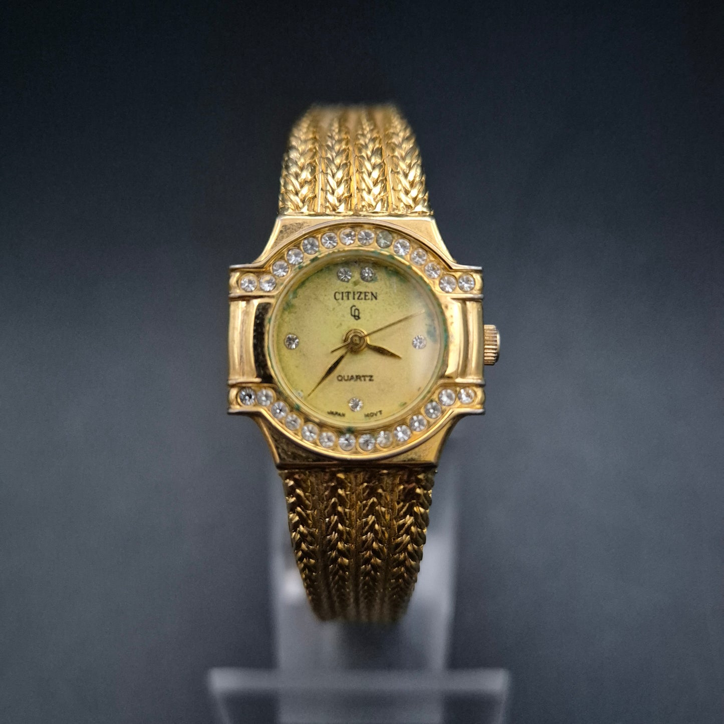 Citizen Damen Uhr in Goldoptik mit Strass und geflochtenem Armband