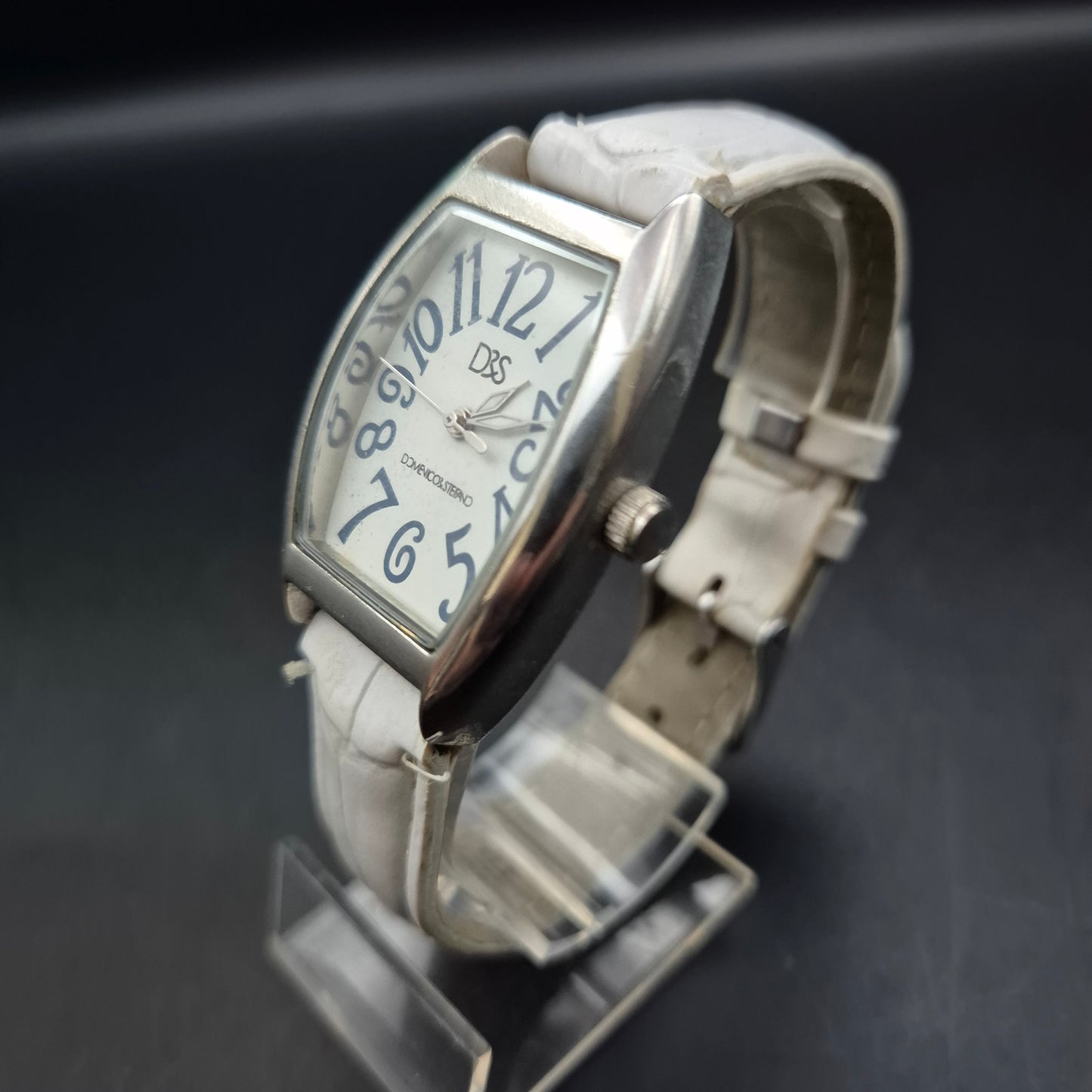 UhrenDomenico & Stefano Damen Uhr – Extravagantes Design mit weißen Akzenten