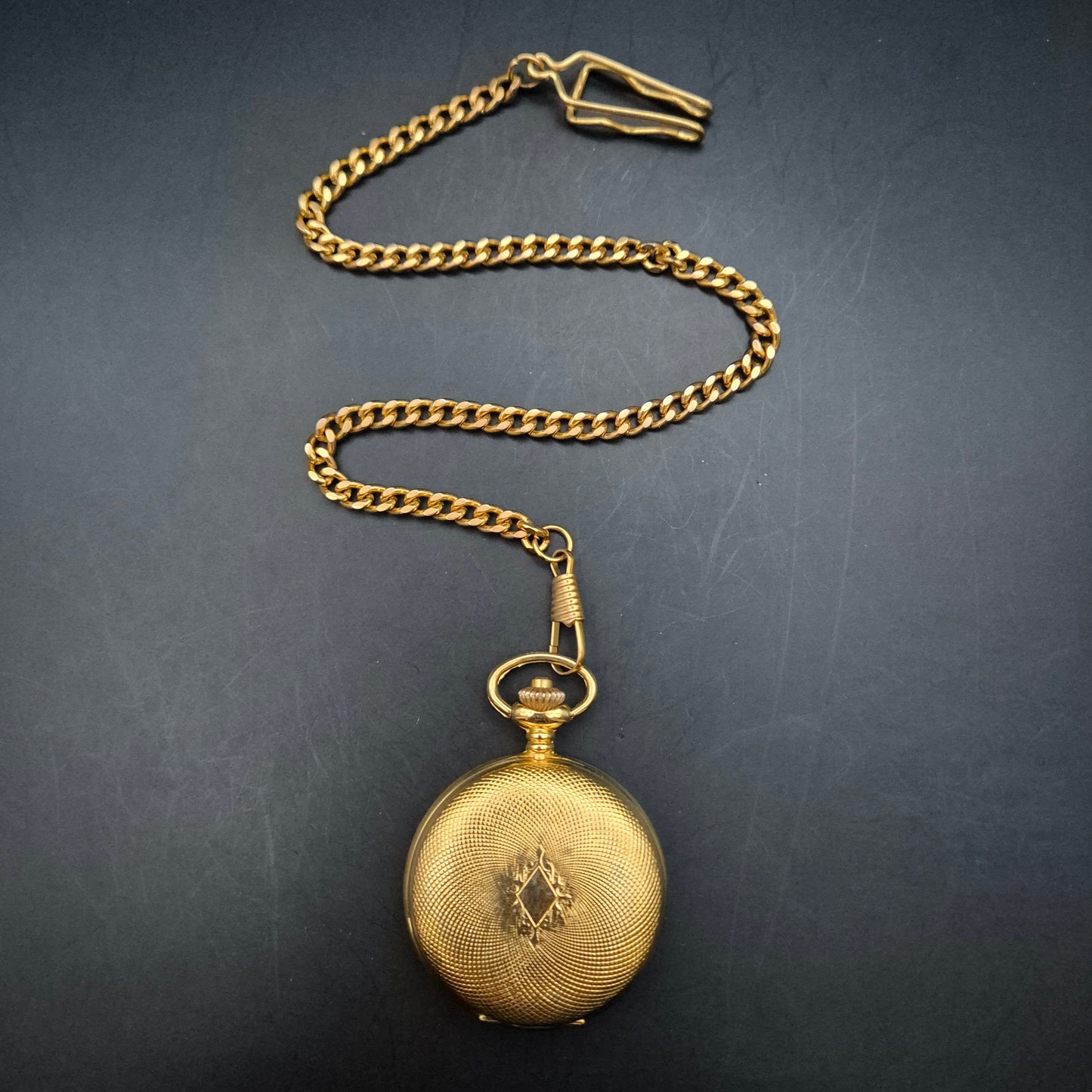 Brinex Taschenuhr Goldfarben – Klassische Eleganz mit Kette