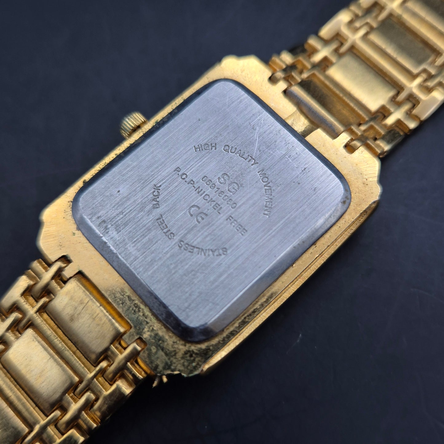 Image Damen Uhr Gold-Silber – Elegante Zweiton Quarz Armbanduhr