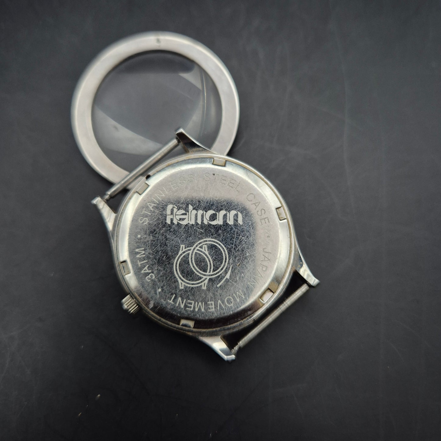 Fielmann Herren Uhr – Klassische Edelstahl Quarz Uhr mit Datumsanzeige