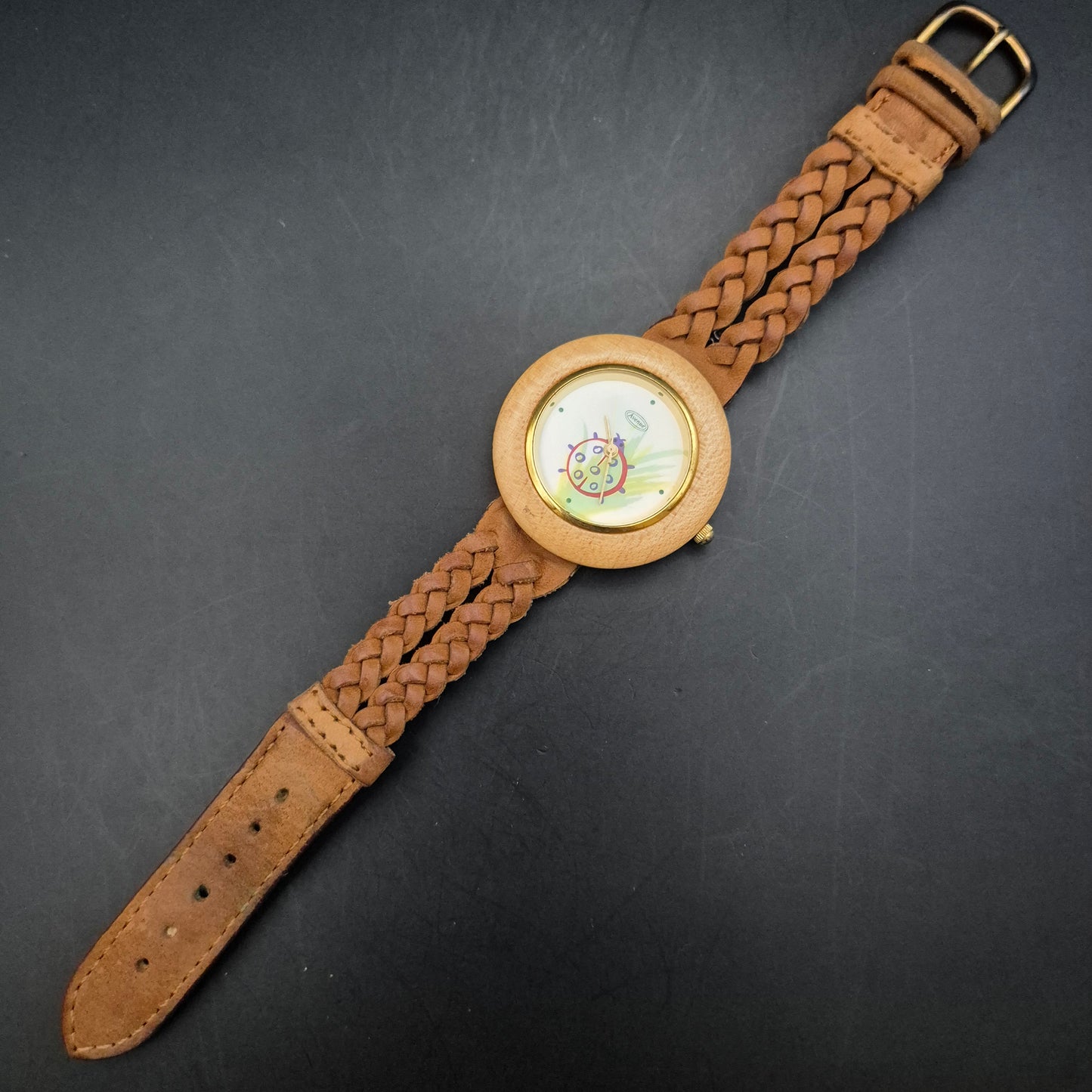 Avenue Damen Uhr – Holzoptik Design mit geflochtenem Lederarmband