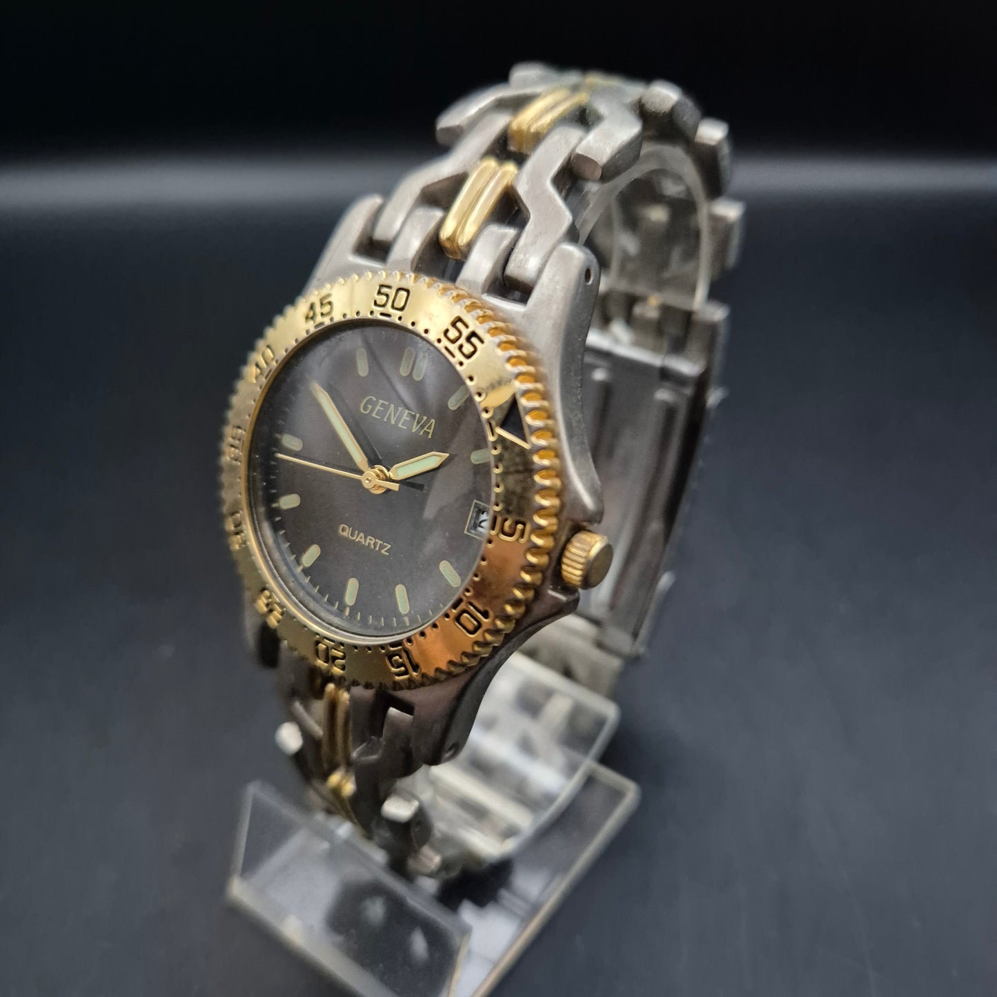 Geneva Herren/Damen Uhr – Zweifarbige Quarzuhr mit Datumsanzeige