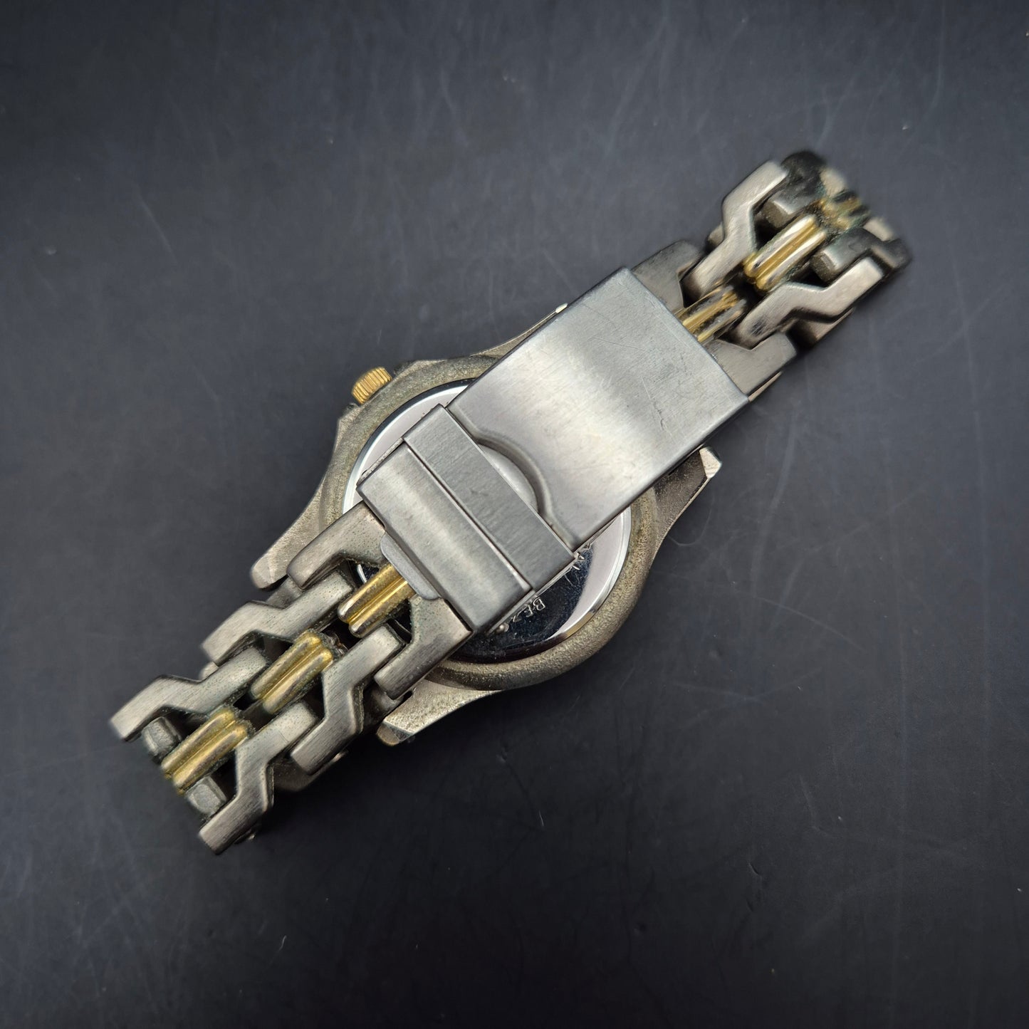 Geneva Herren/Damen Uhr – Zweifarbige Quarzuhr mit Datumsanzeige