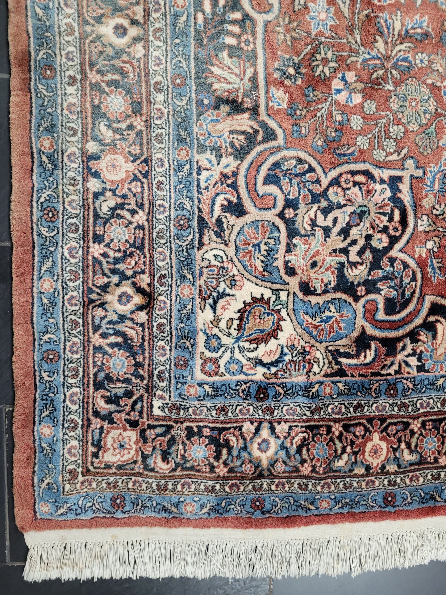 Bidjar Teppich 405x275 cm Korkwolle florales Medaillon Design