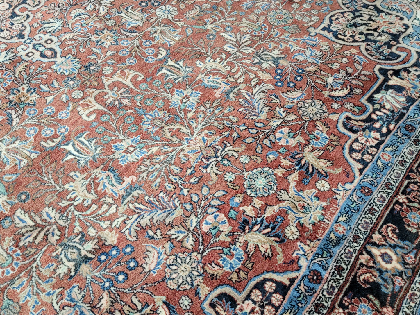 Bidjar Teppich 405x275 cm Korkwolle florales Medaillon Design