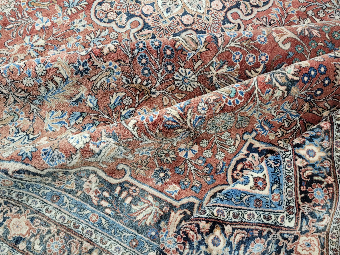 Bidjar Teppich 405x275 cm Korkwolle florales Medaillon Design