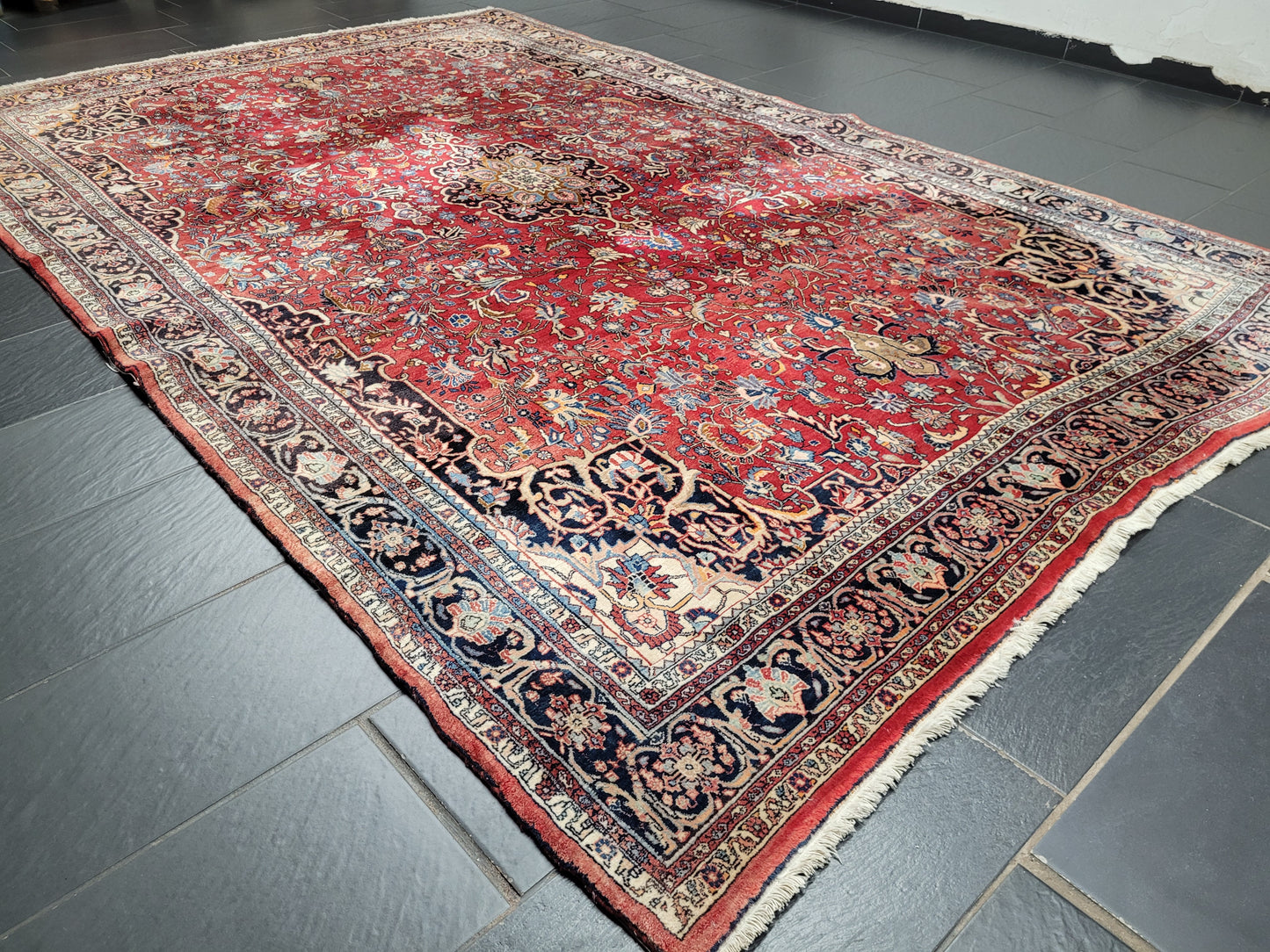 Bidjar Teppich 325x215 cm Korkwolle florales Medaillon Muster