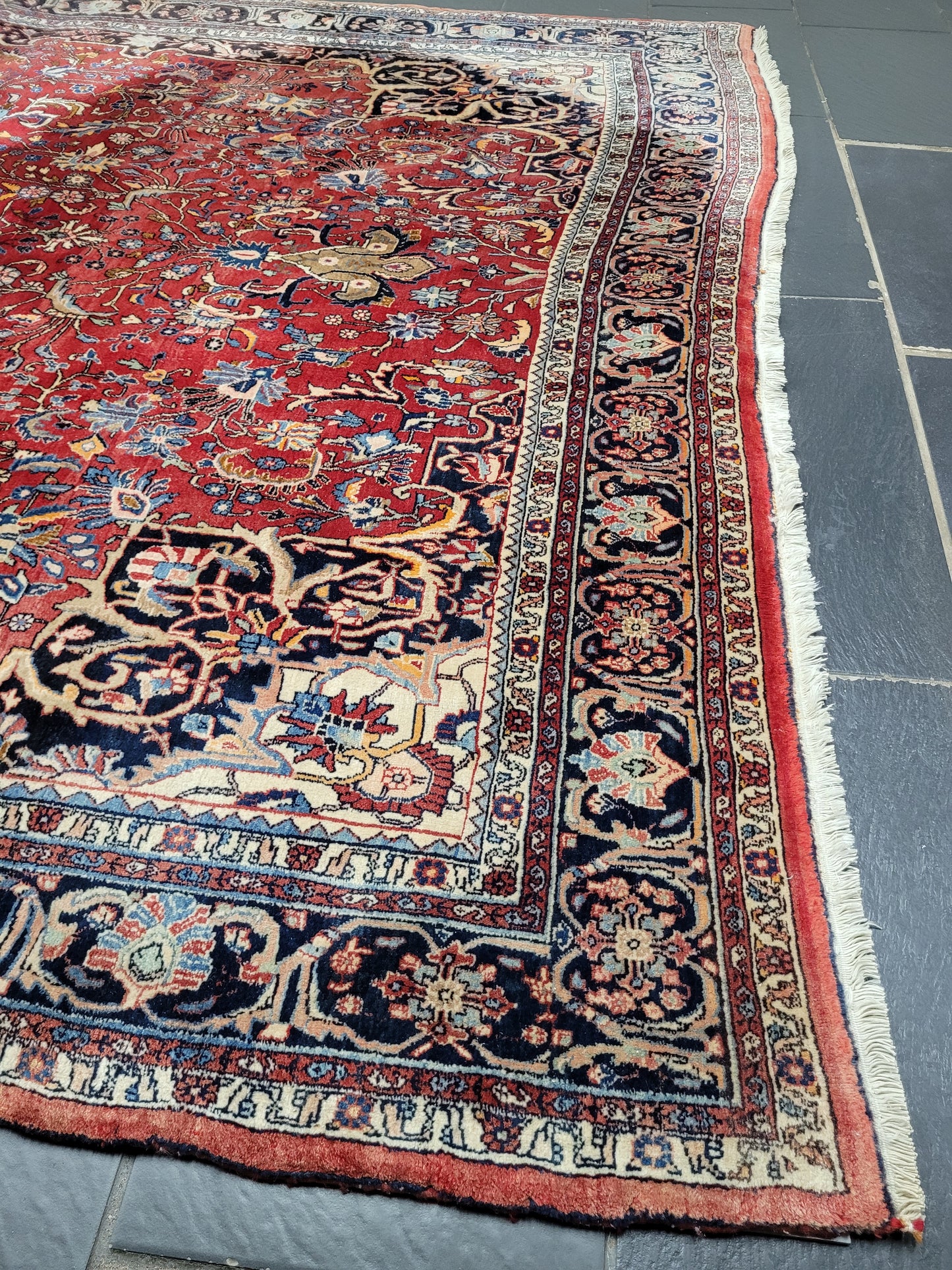 Bidjar Teppich 325x215 cm Korkwolle florales Medaillon Muster