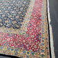 Kirman Teppich 400x280 cm Korkwolle signiert florales Boteh-Muster