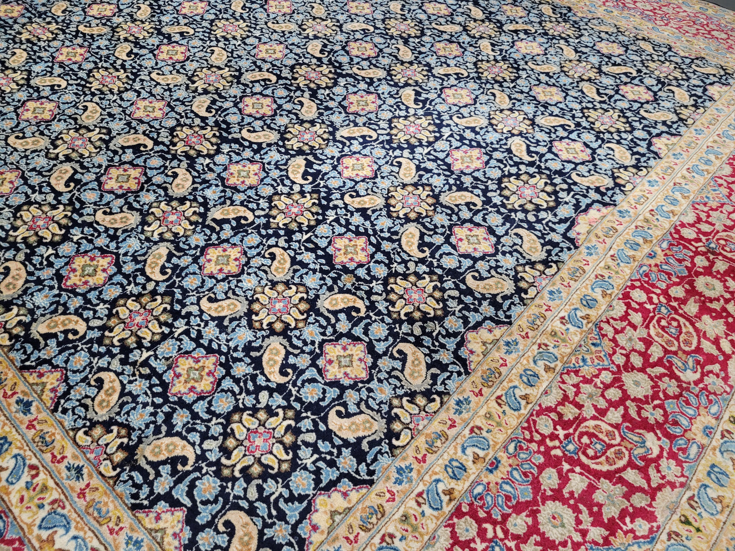 Kirman Teppich 400x280 cm Korkwolle signiert florales Boteh-Muster