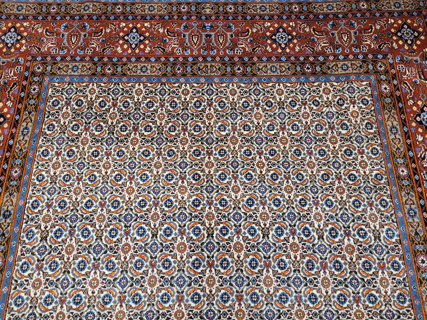 Moud Teppich 245x200 cm feine Wolle florales Allover-Muster