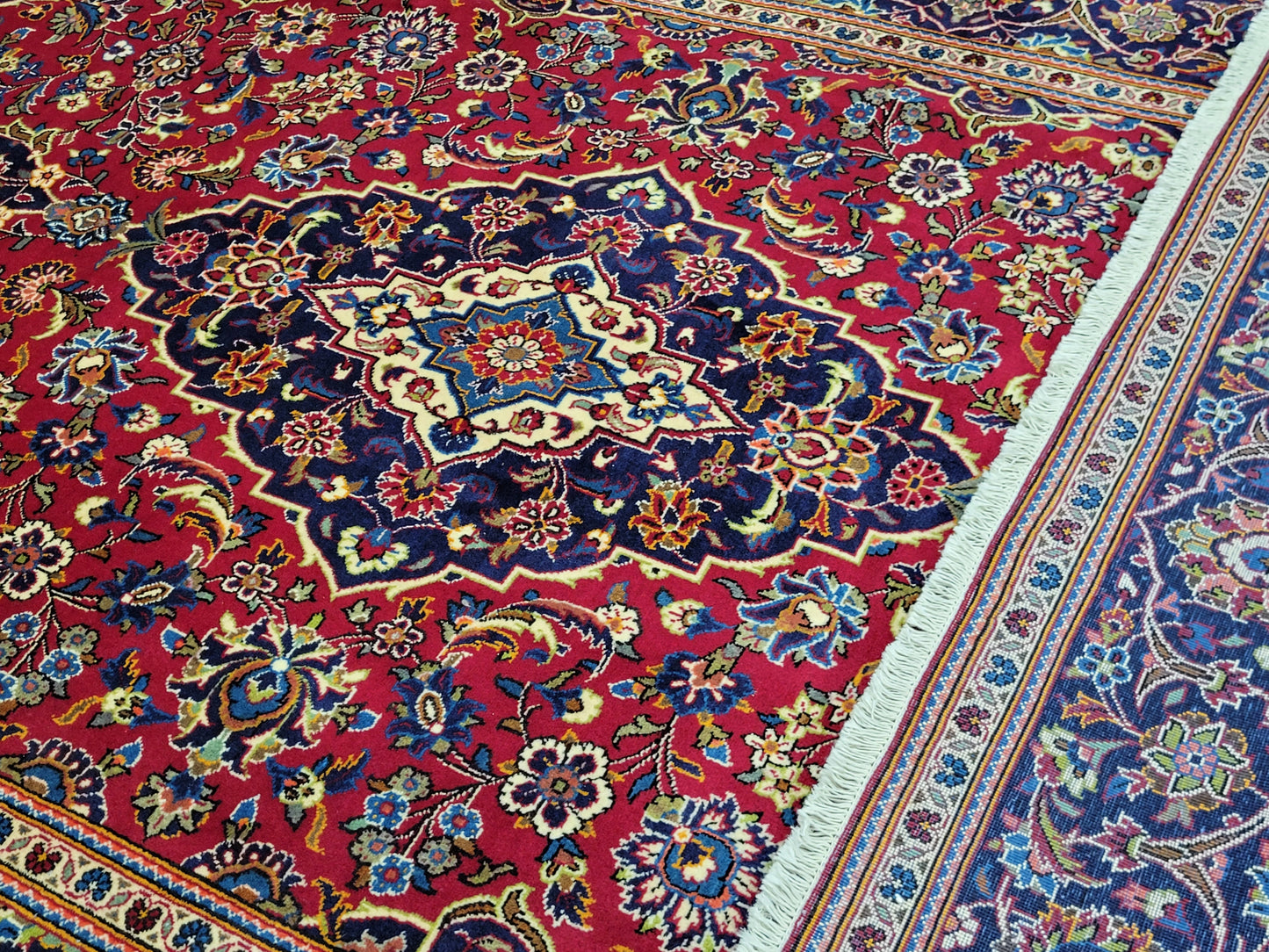 Keschan Teppich 310x200 cm florales Medaillonmuster feine Wolle