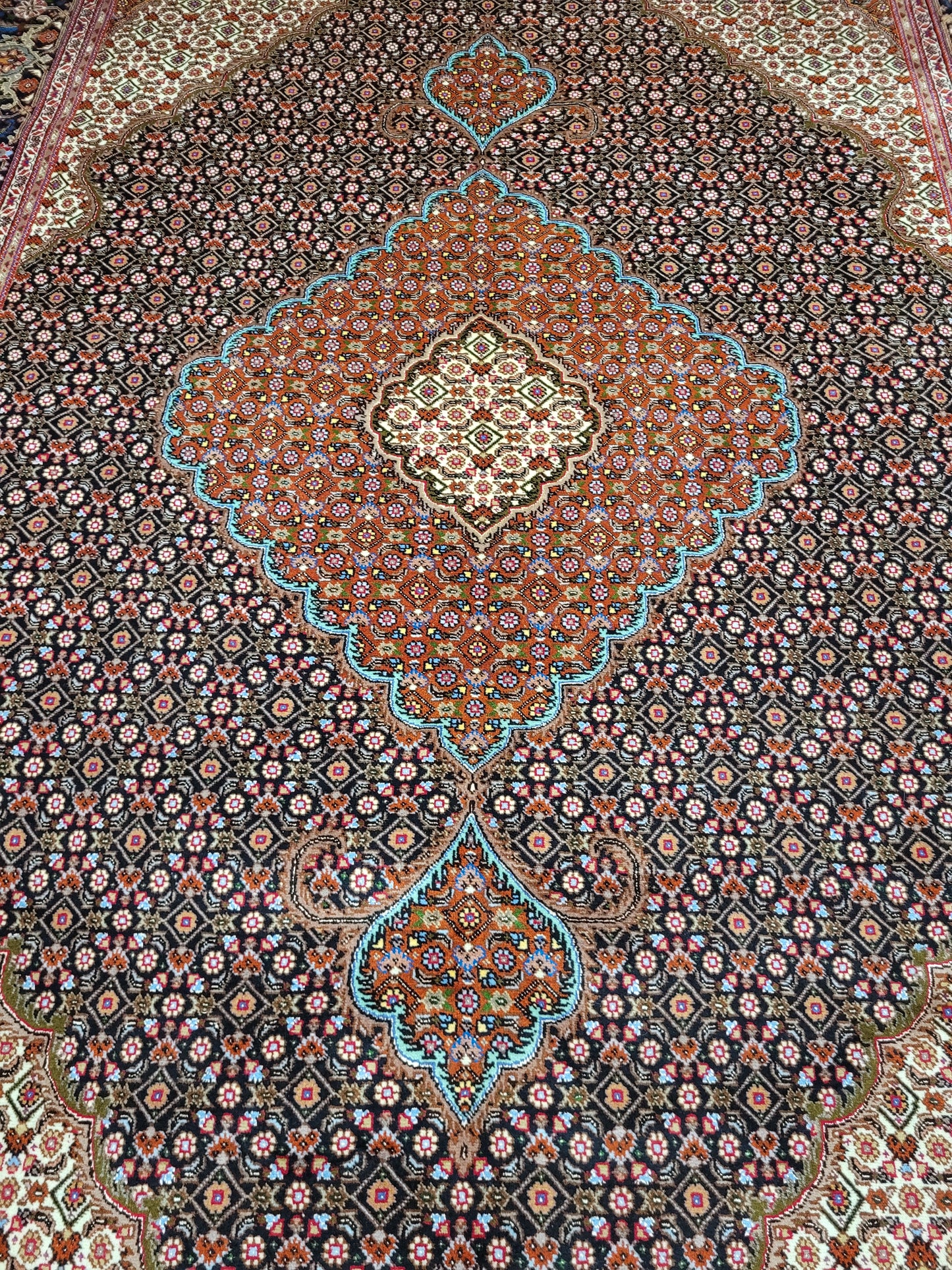 Täbriz Teppich 300x205 cm feine Wolle Medaillonmuster