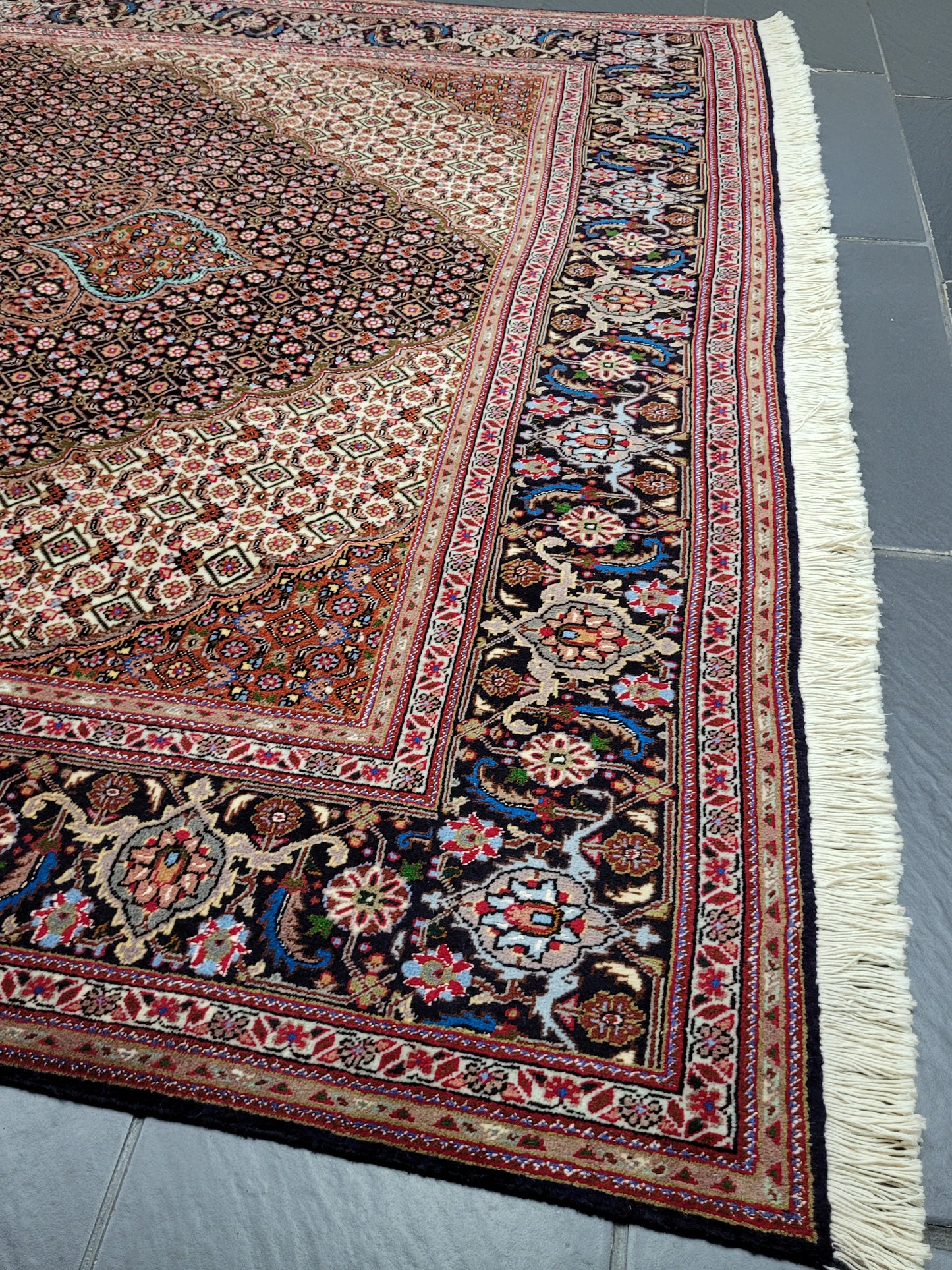 Täbriz Teppich 300x205 cm feine Wolle Medaillonmuster