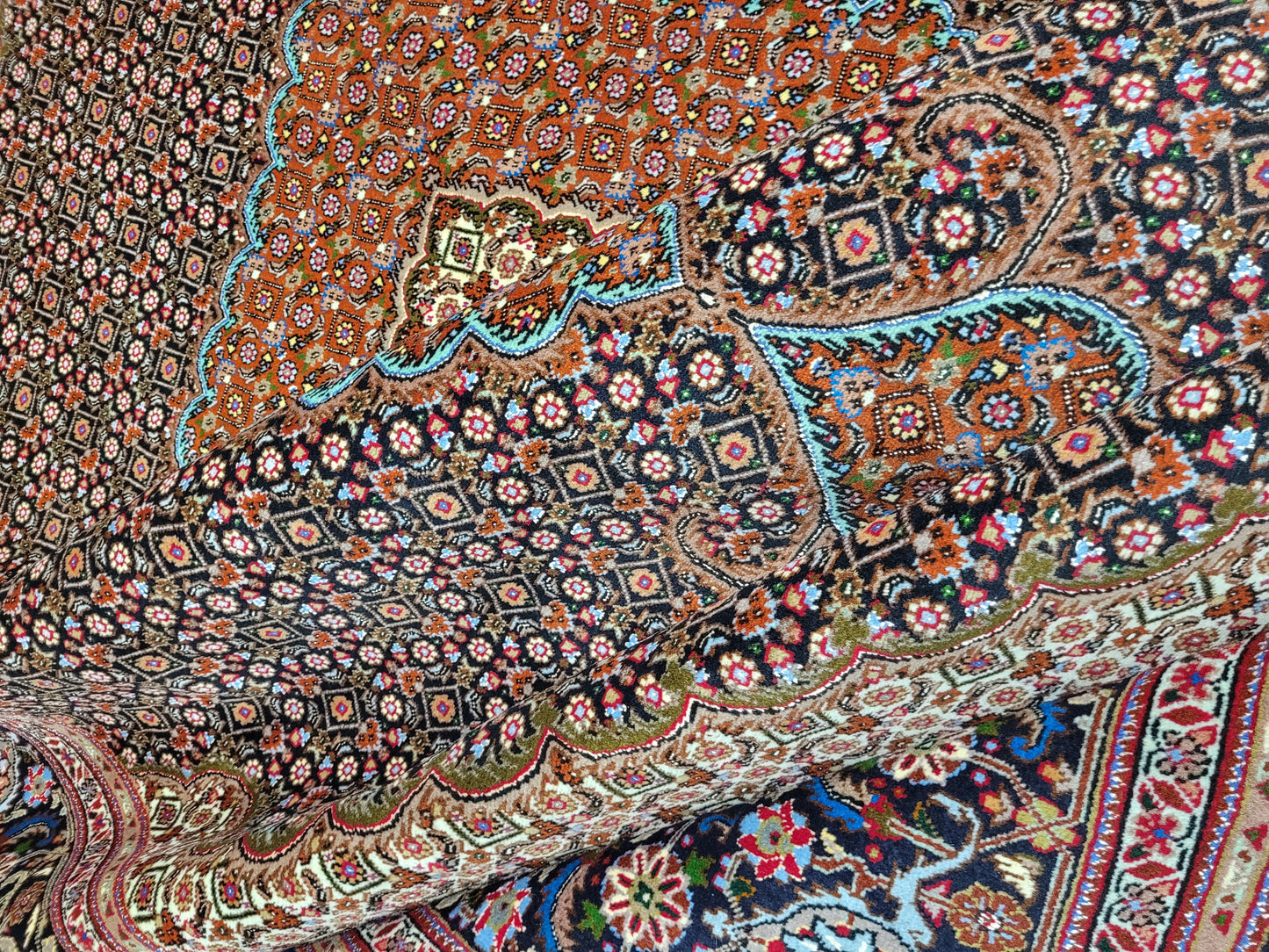 Täbriz Teppich 300x205 cm feine Wolle Medaillonmuster