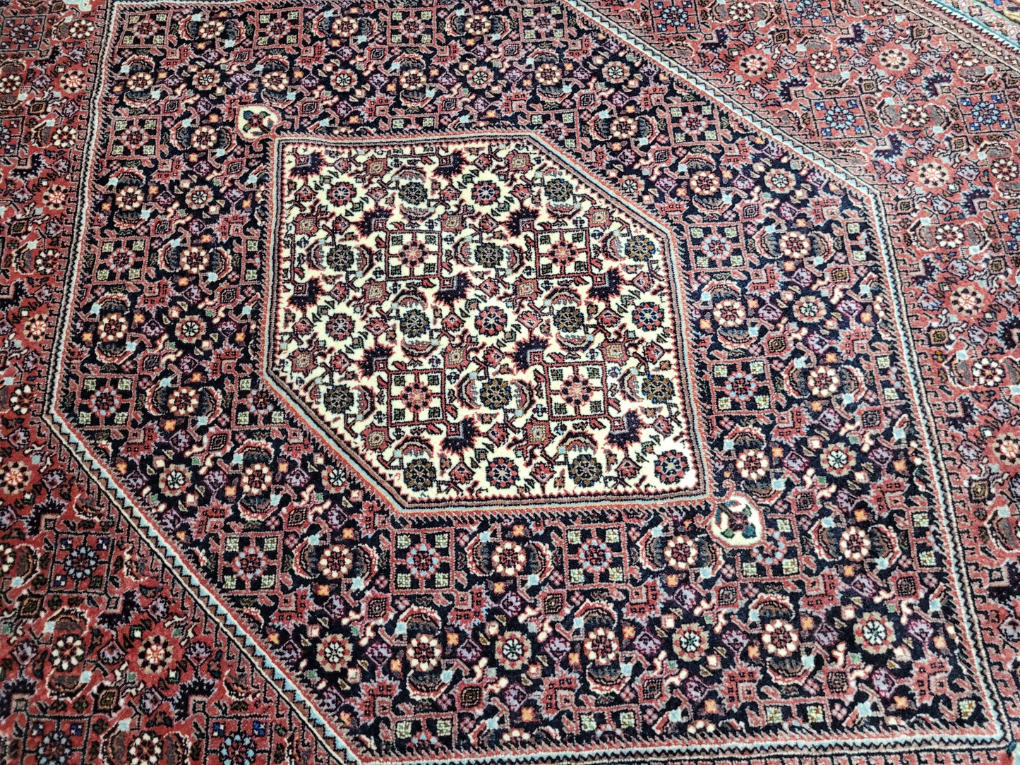 Bidjar Teppich 270x250 cm feine Korkwolle geometrisches Medaillon