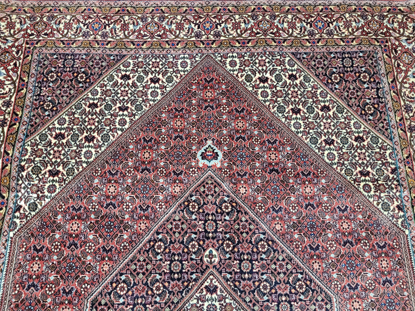 Bidjar Teppich 270x250 cm feine Korkwolle geometrisches Medaillon