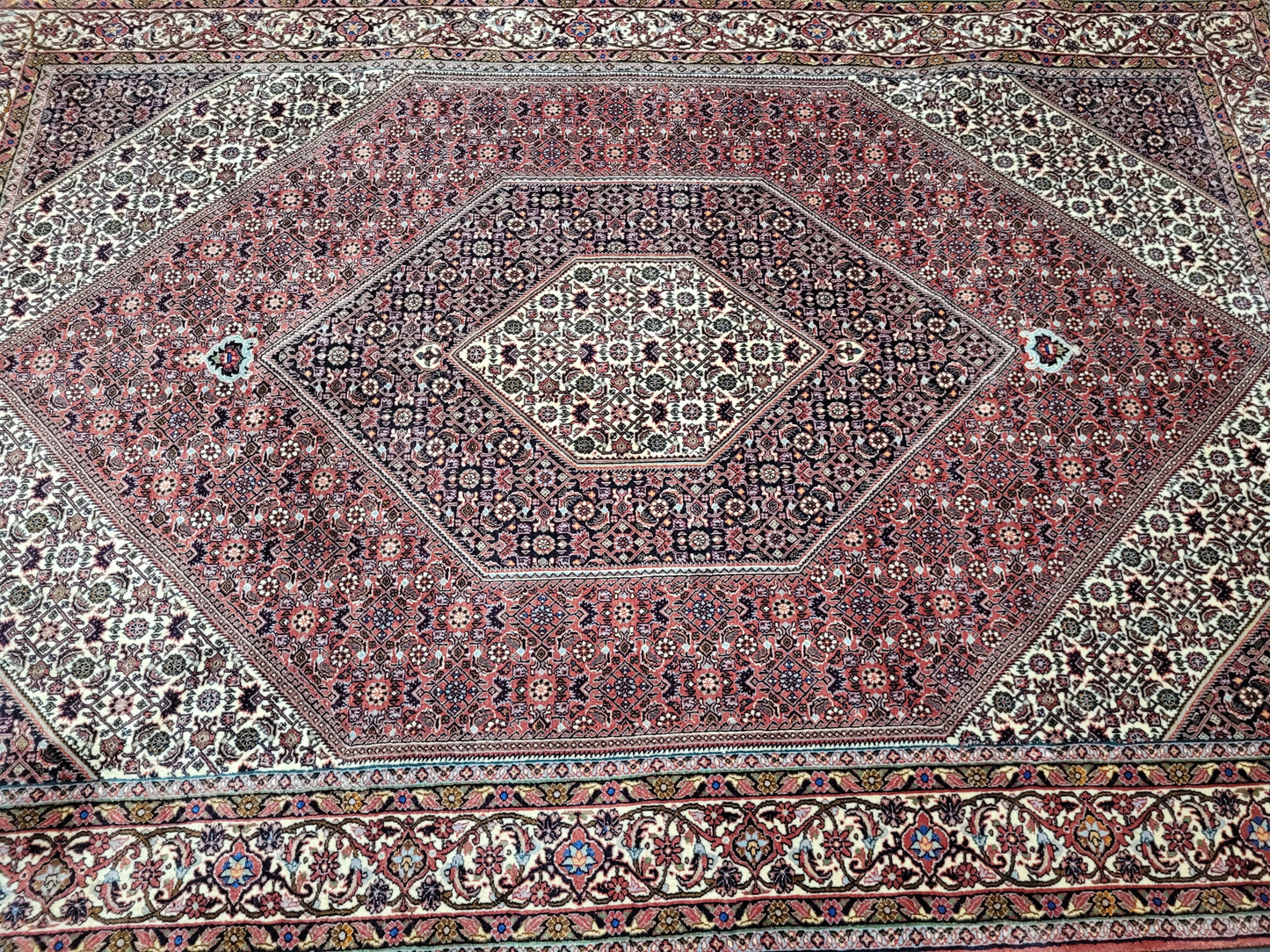 Bidjar Teppich 270x250 cm feine Korkwolle geometrisches Medaillon