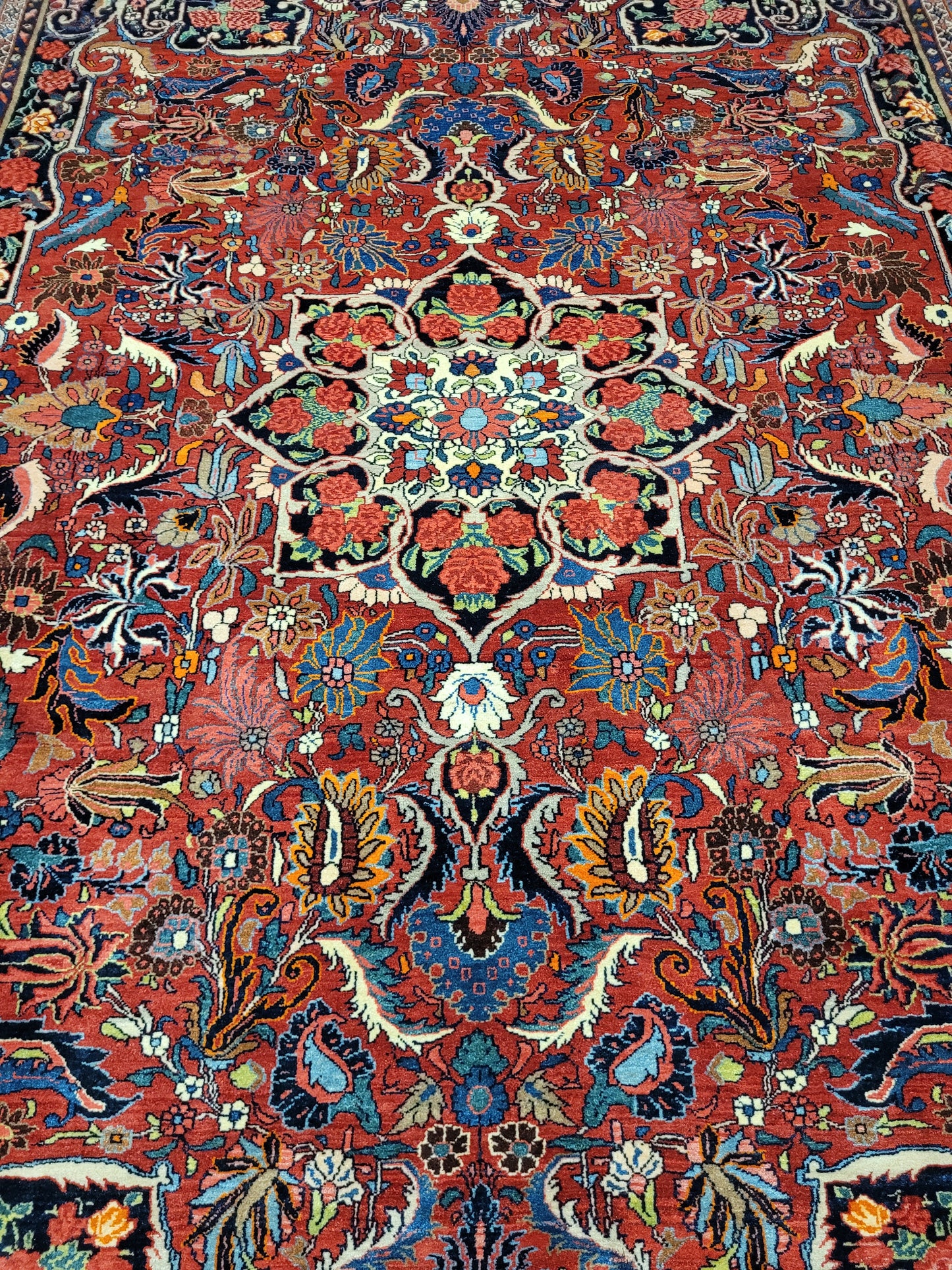 Bidjar Teppich 370x260 cm florales Rosenmuster kräftige Wolle