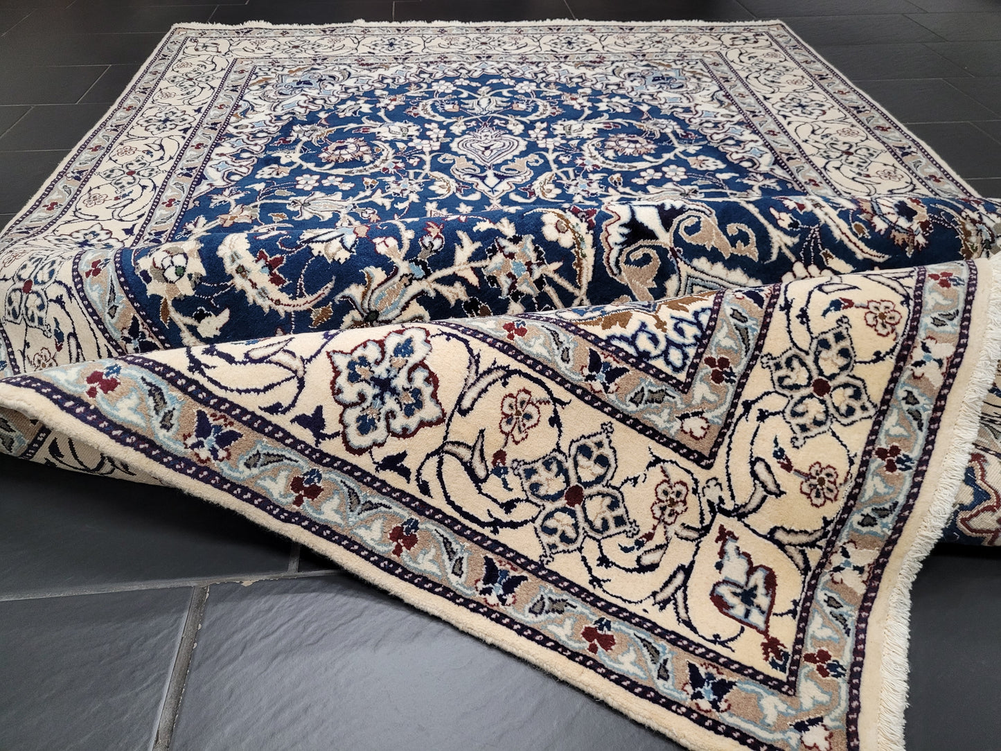 Nain Teppich 320x195 cm Wolle mit Seide feine Knüpfung