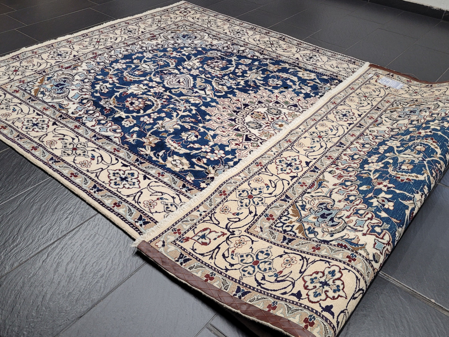 Nain Teppich 320x195 cm Wolle mit Seide feine Knüpfung