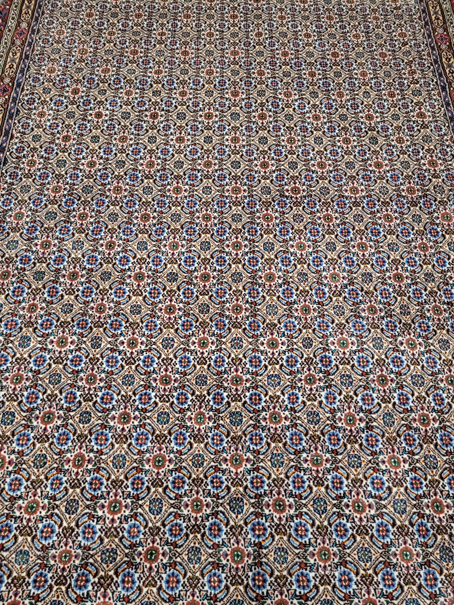 Moud Teppich 295x200 cm feine Wolle mit Seide Allover-Muster