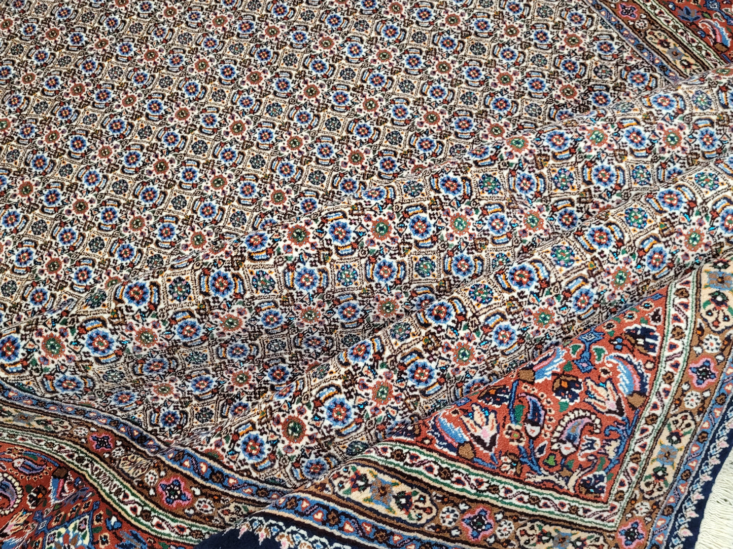 Moud Teppich 295x200 cm feine Wolle mit Seide Allover-Muster