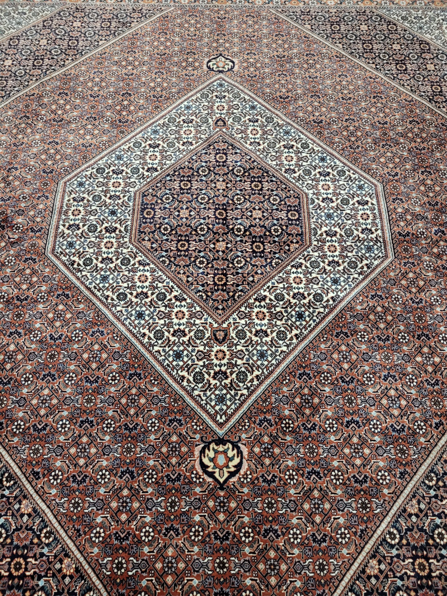 Bidjar Teppich 255x245 cm feine Korkwolle geometrisches Medaillon