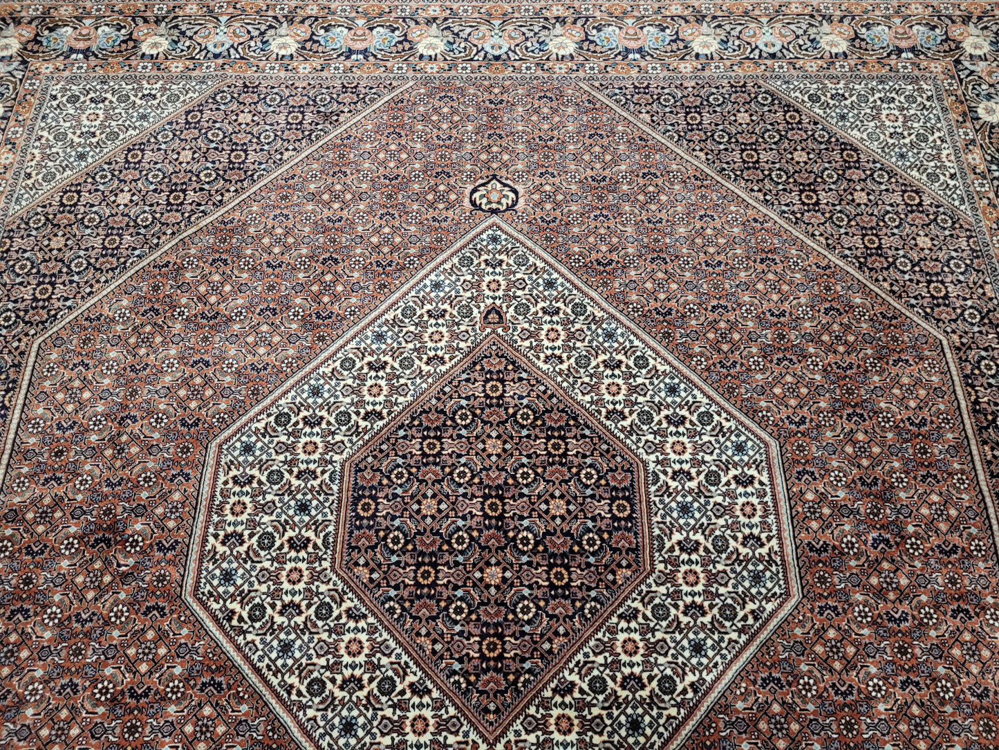 Bidjar Teppich 255x245 cm feine Korkwolle geometrisches Medaillon