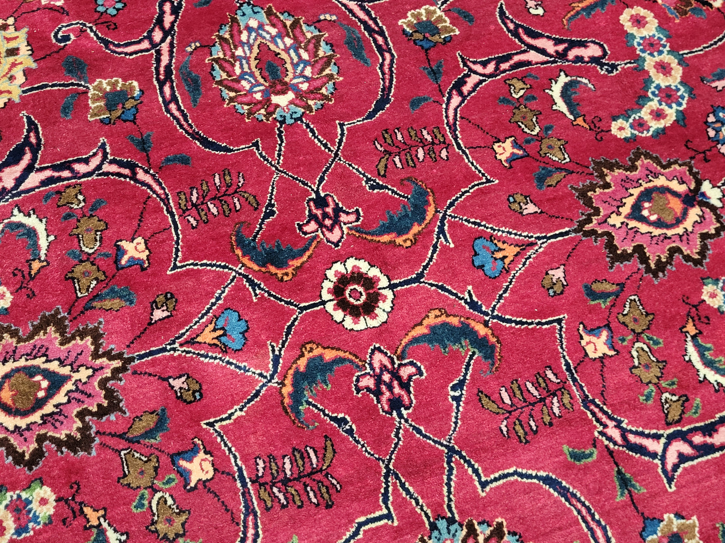 Masched Teppich 500x220 cm florales Muster kräftige Wolle seltenes Stück